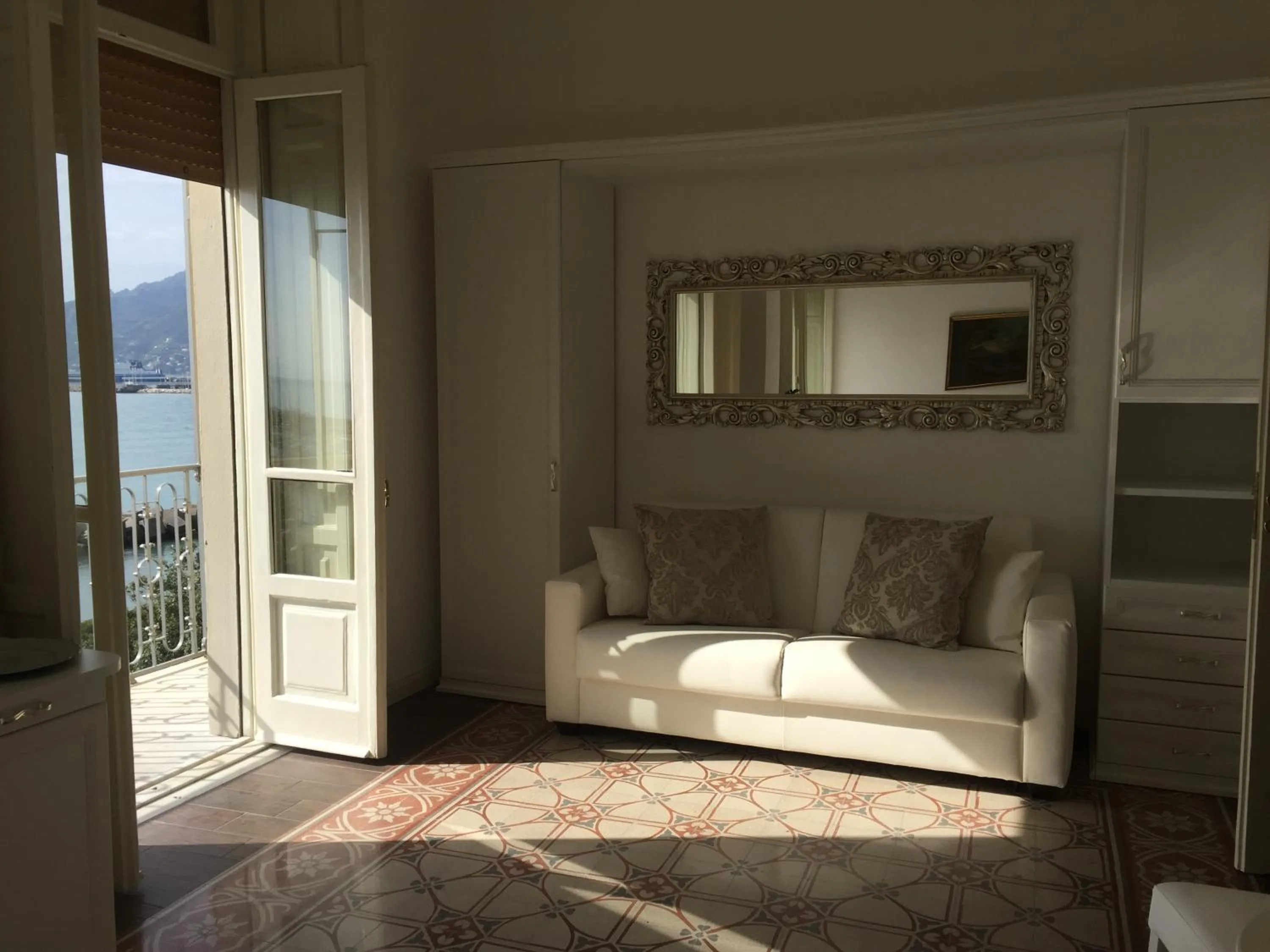 Living room, Bed in B&B di mare e d'azzurro