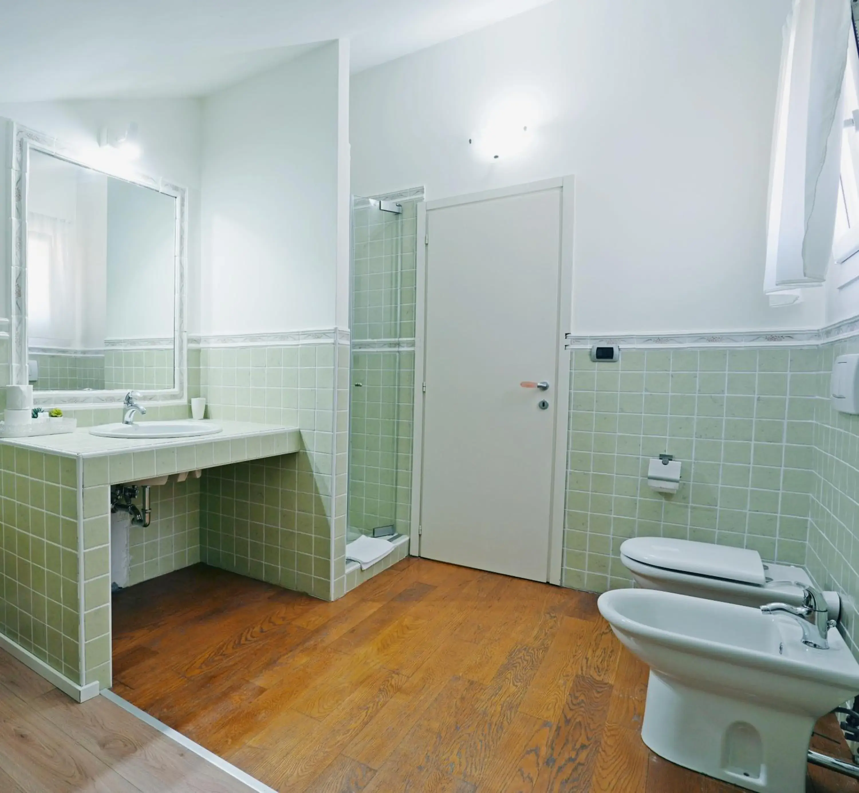 Deluxe Double or Twin Room in Avanguardia Art Club Deluxe Double or Twin Room in Avanguardia Art Club