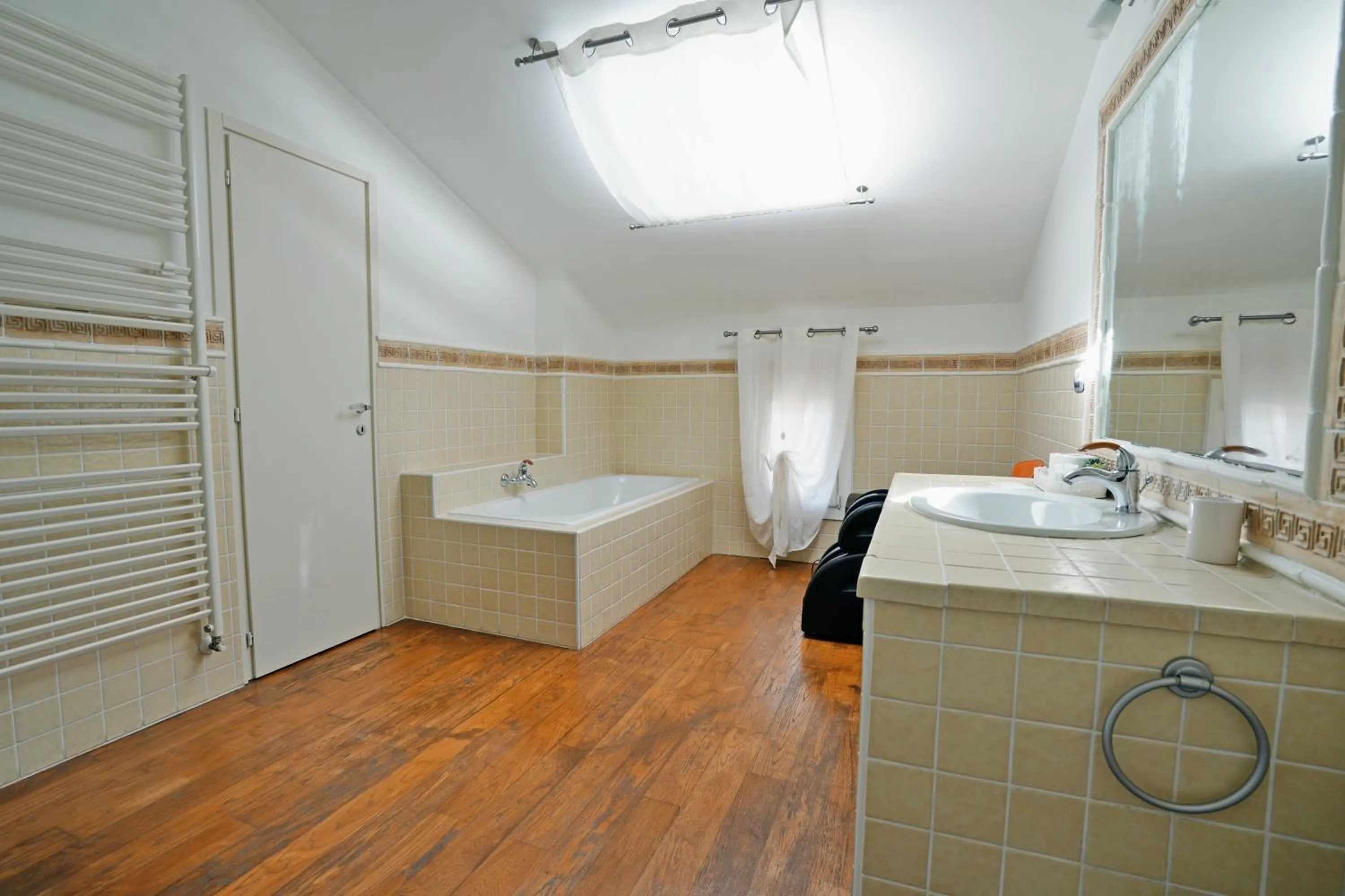 Bed in Avanguardia Art Club