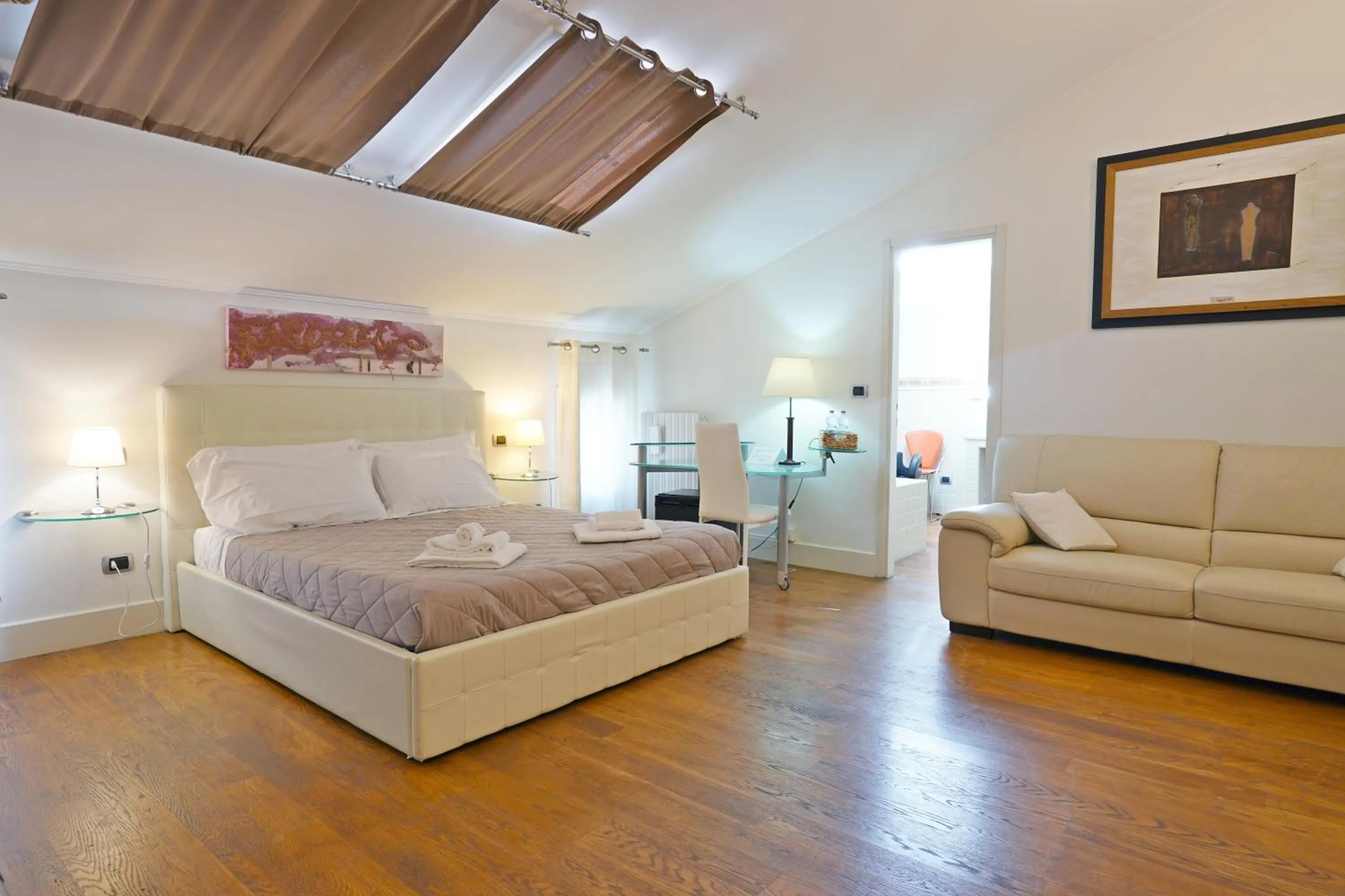 Bed in Avanguardia Art Club