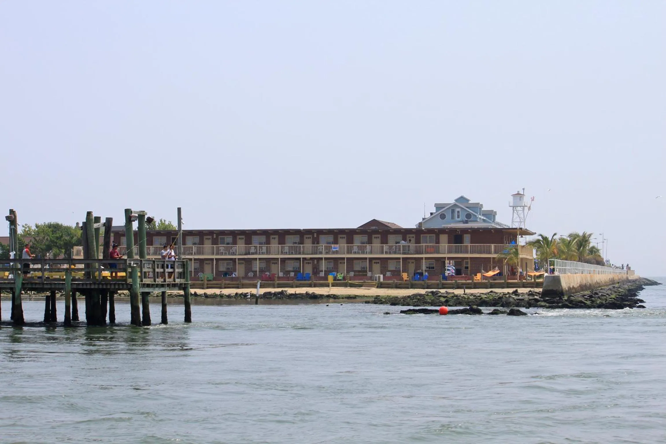 Facade/entrance in Oceanic Motel