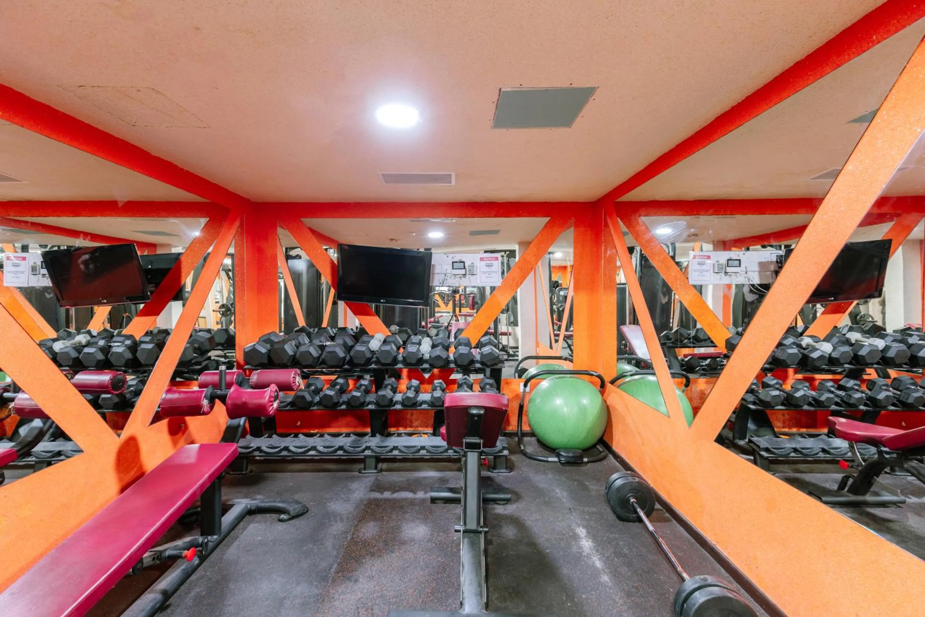 Fitness centre/facilities in Neptune Hotel Apartments Paphos