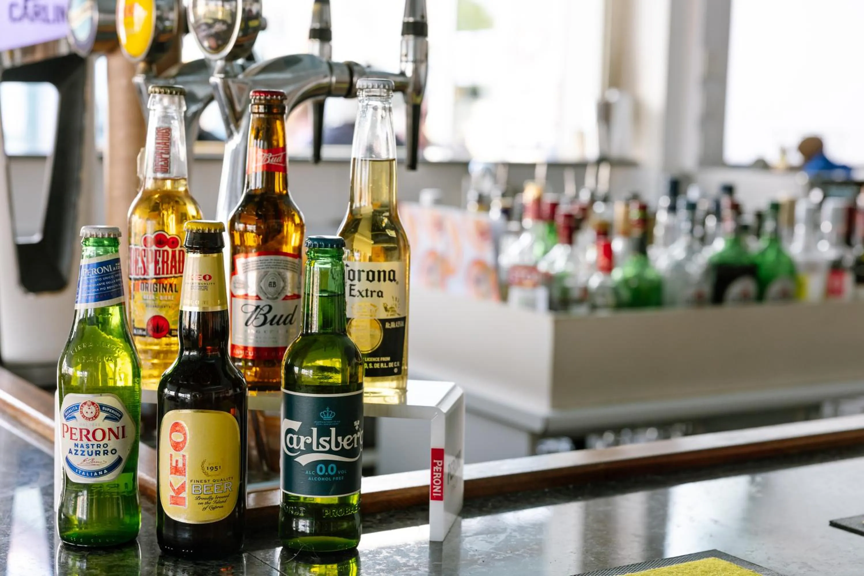 Lounge or bar in Neptune Hotel Apartments Paphos