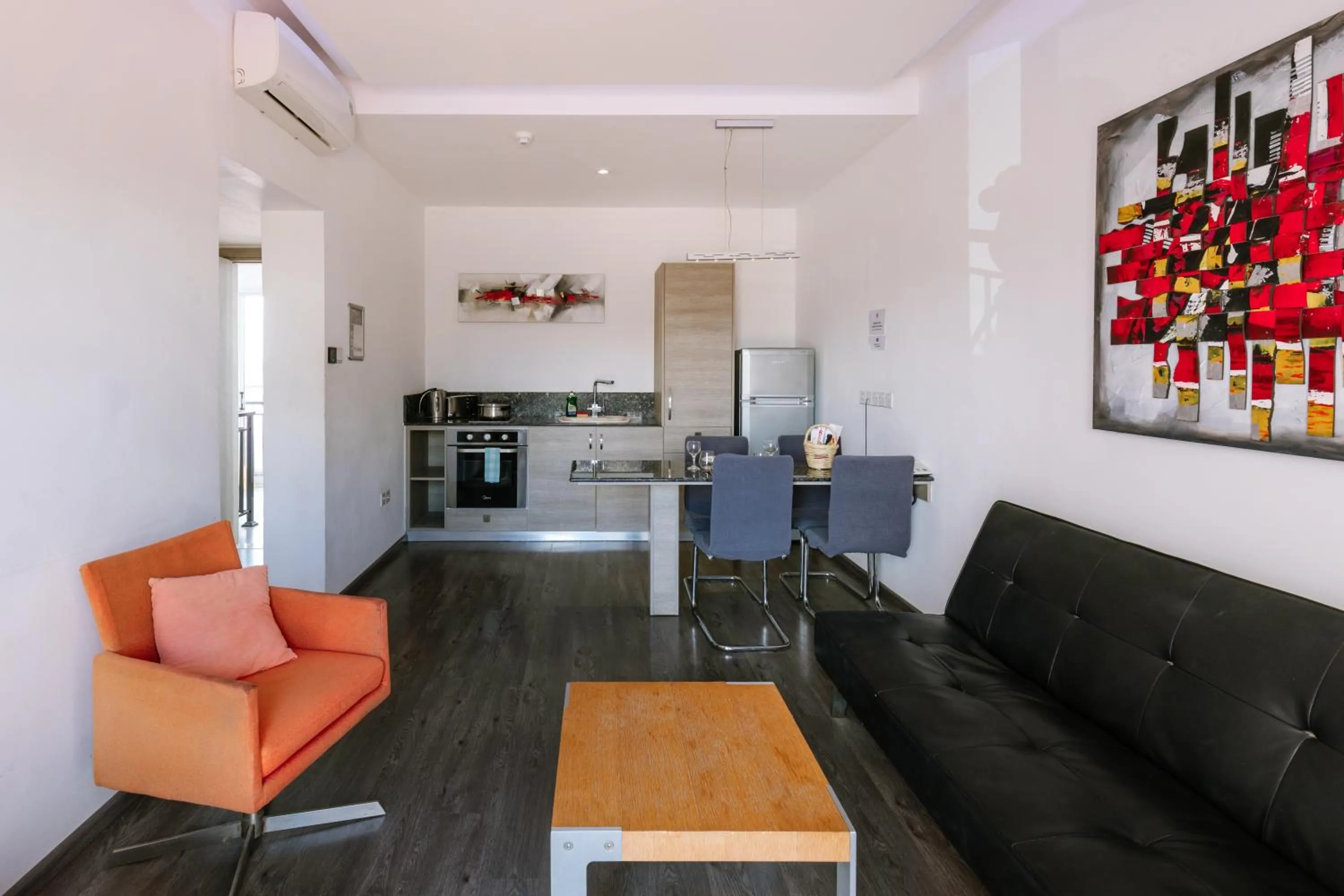 Kitchen or kitchenette in Neptune Hotel Apartments Paphos