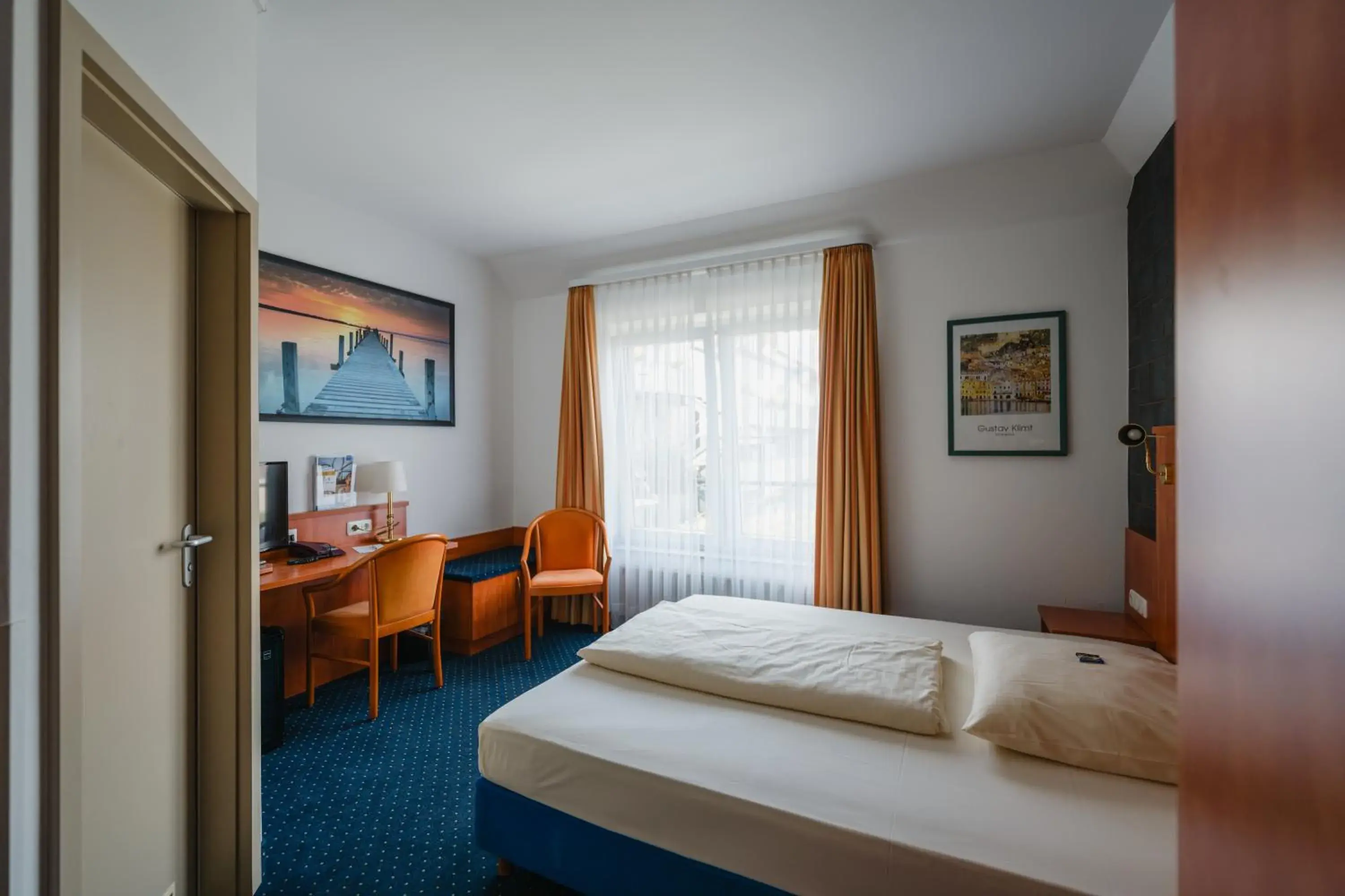 Double Room with Garden View in Hotel Mirage Double Room with Garden View in Hotel Mirage