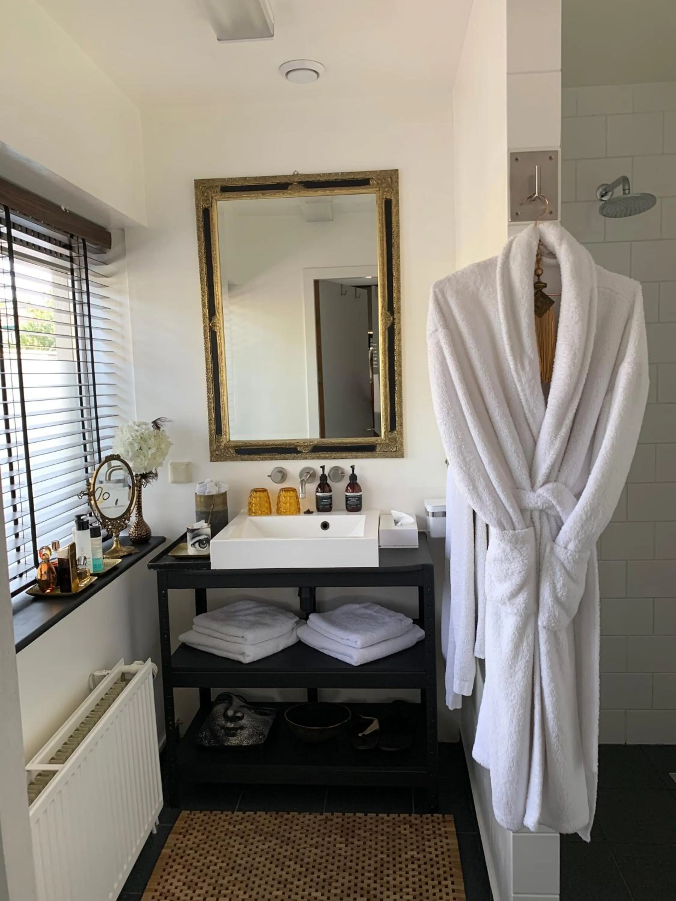towels in B&B Habitat