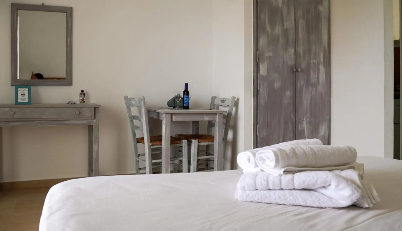 Bed in Pittas Studios