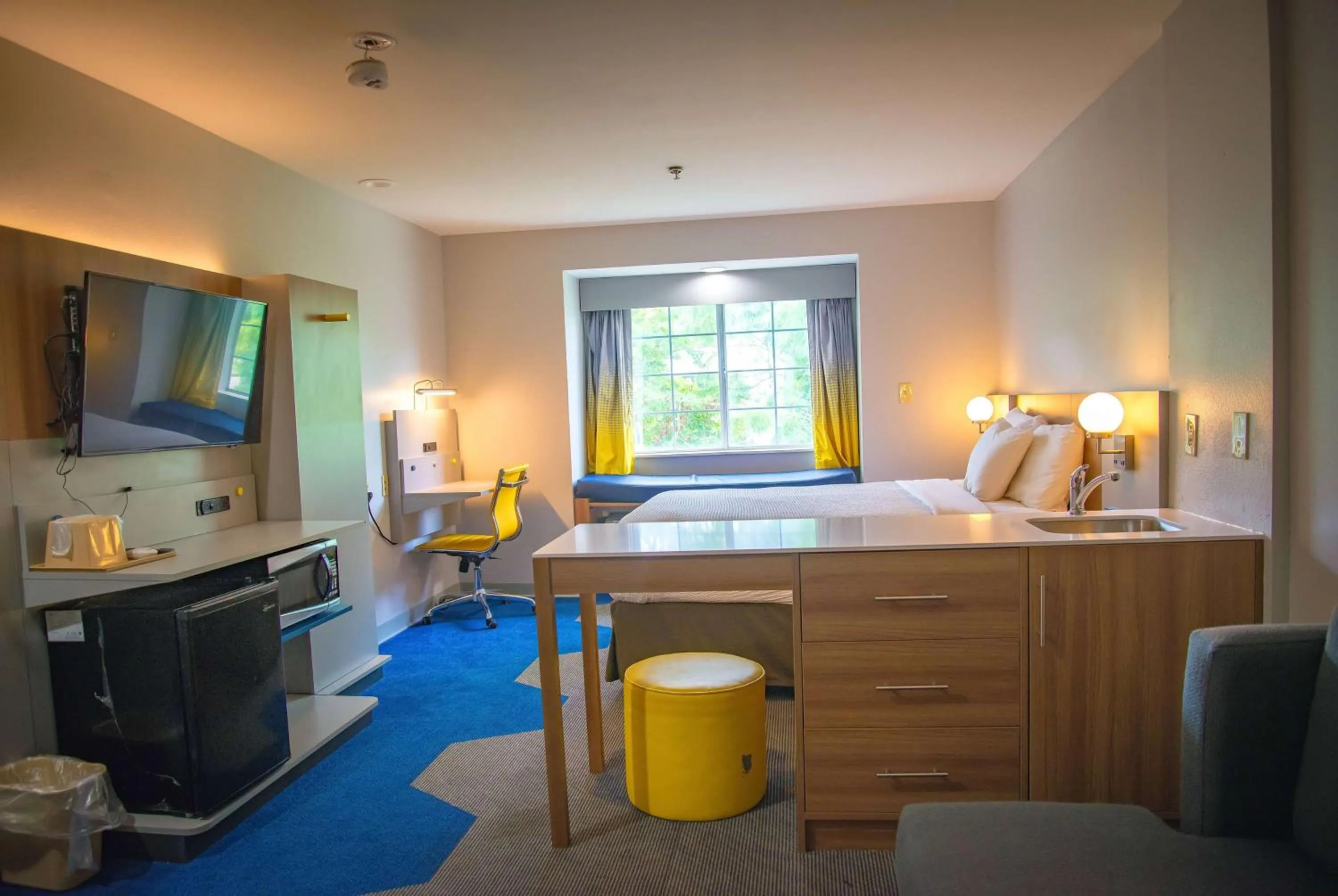 Photo of the whole room in Microtel Inn & Suites by Wyndham Daphne