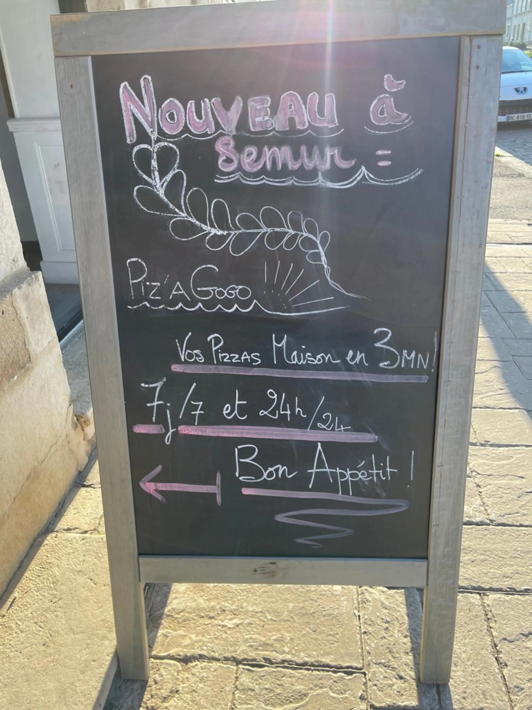 Restaurant/places to eat in Hôtel du Commerce