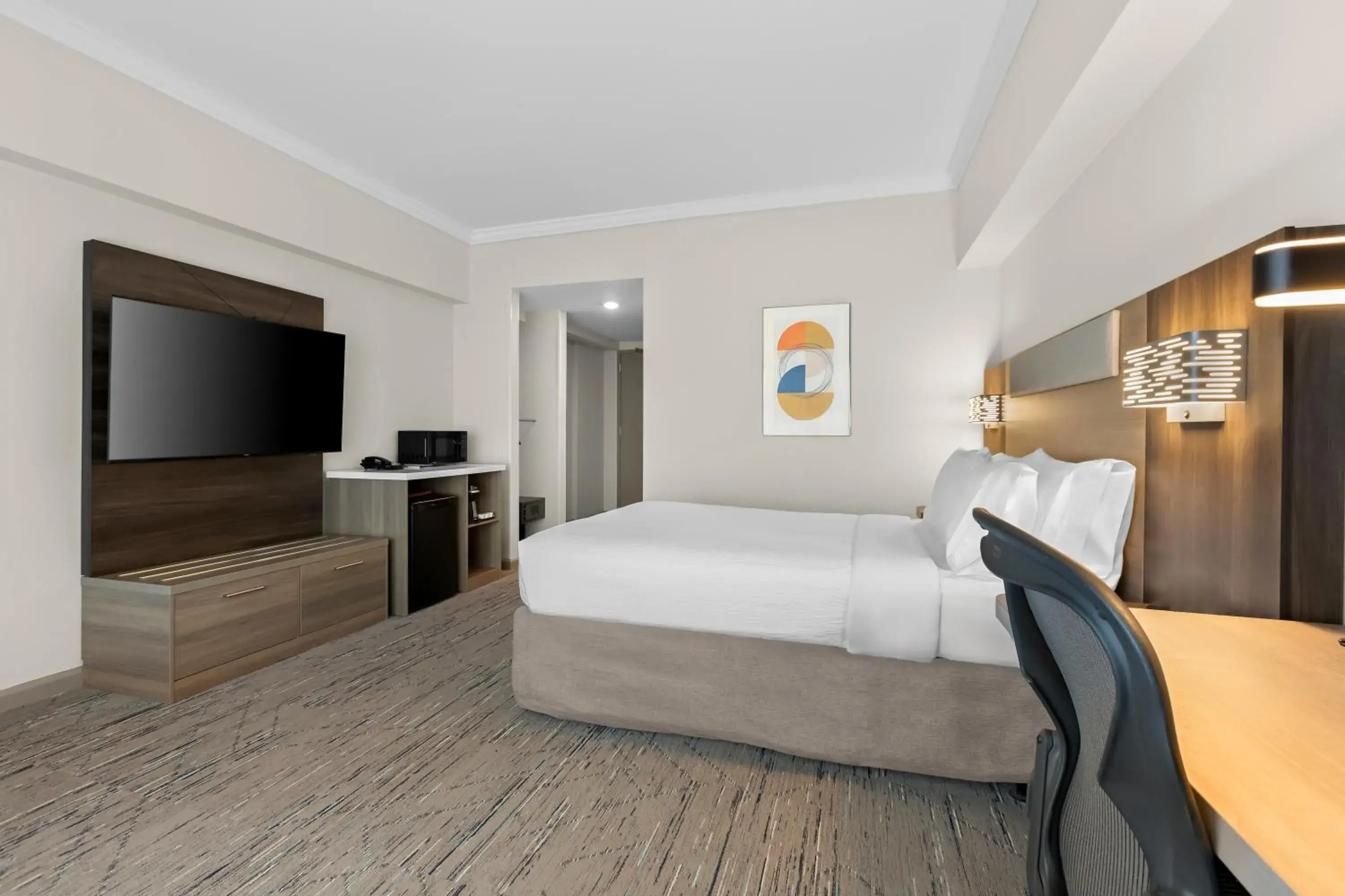 Double Room - Disability Access/Roll-In Shower in Holiday Inn Express Princeton Southeast by IHG Double Room - Disability Access/Roll-In Shower in Holiday Inn Express Princeton Southeast by IHG