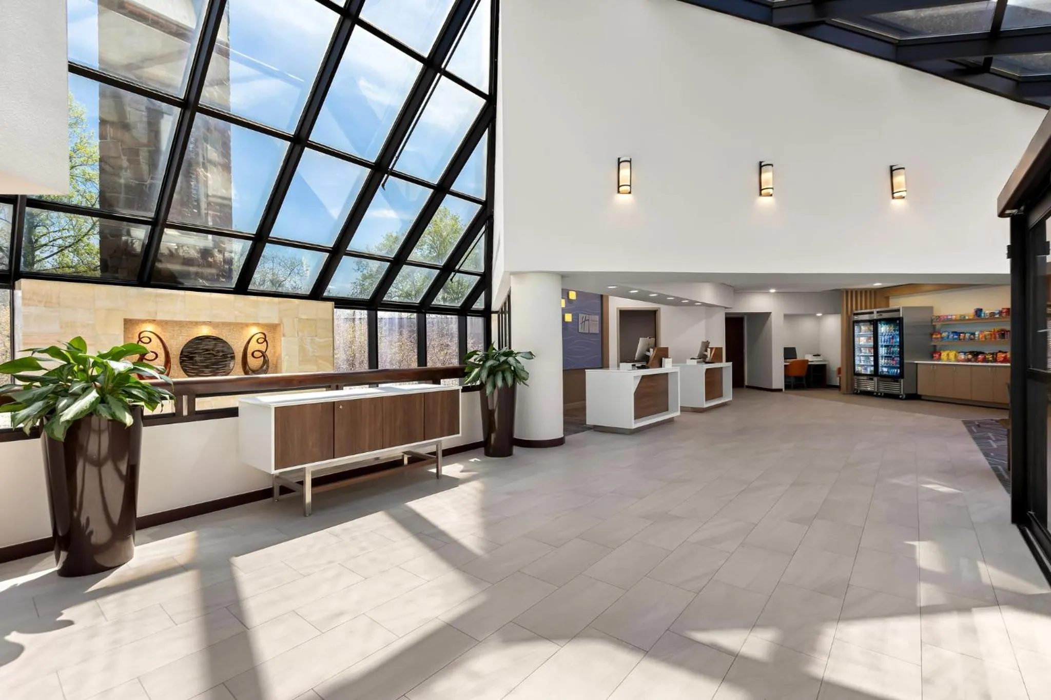 Property building in Holiday Inn Express Princeton Southeast by IHG