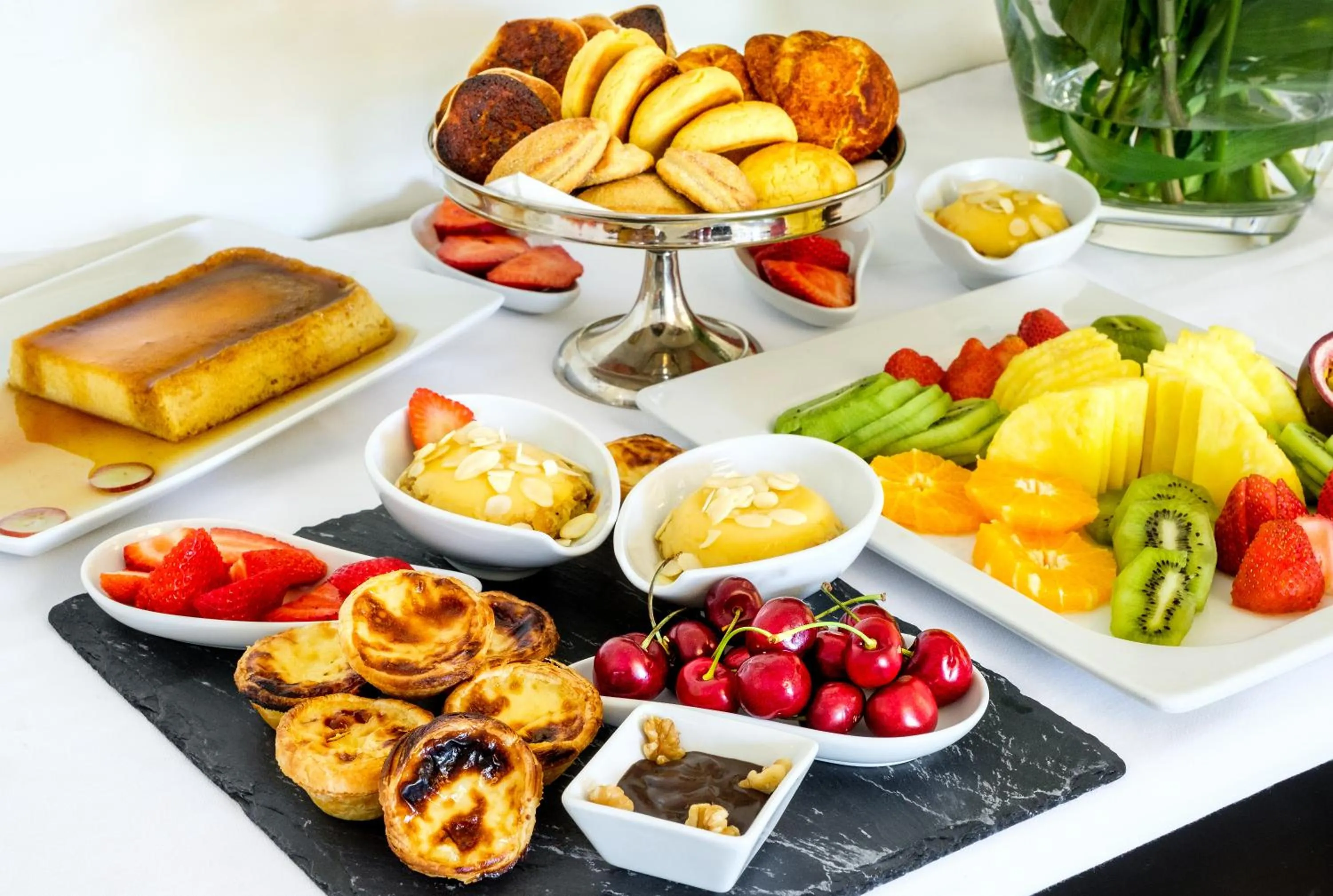 Restaurant/places to eat in Sintra Boutique Hotel