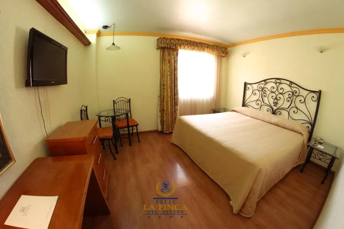 Photo of the whole room in Hotel La Finca del Minero