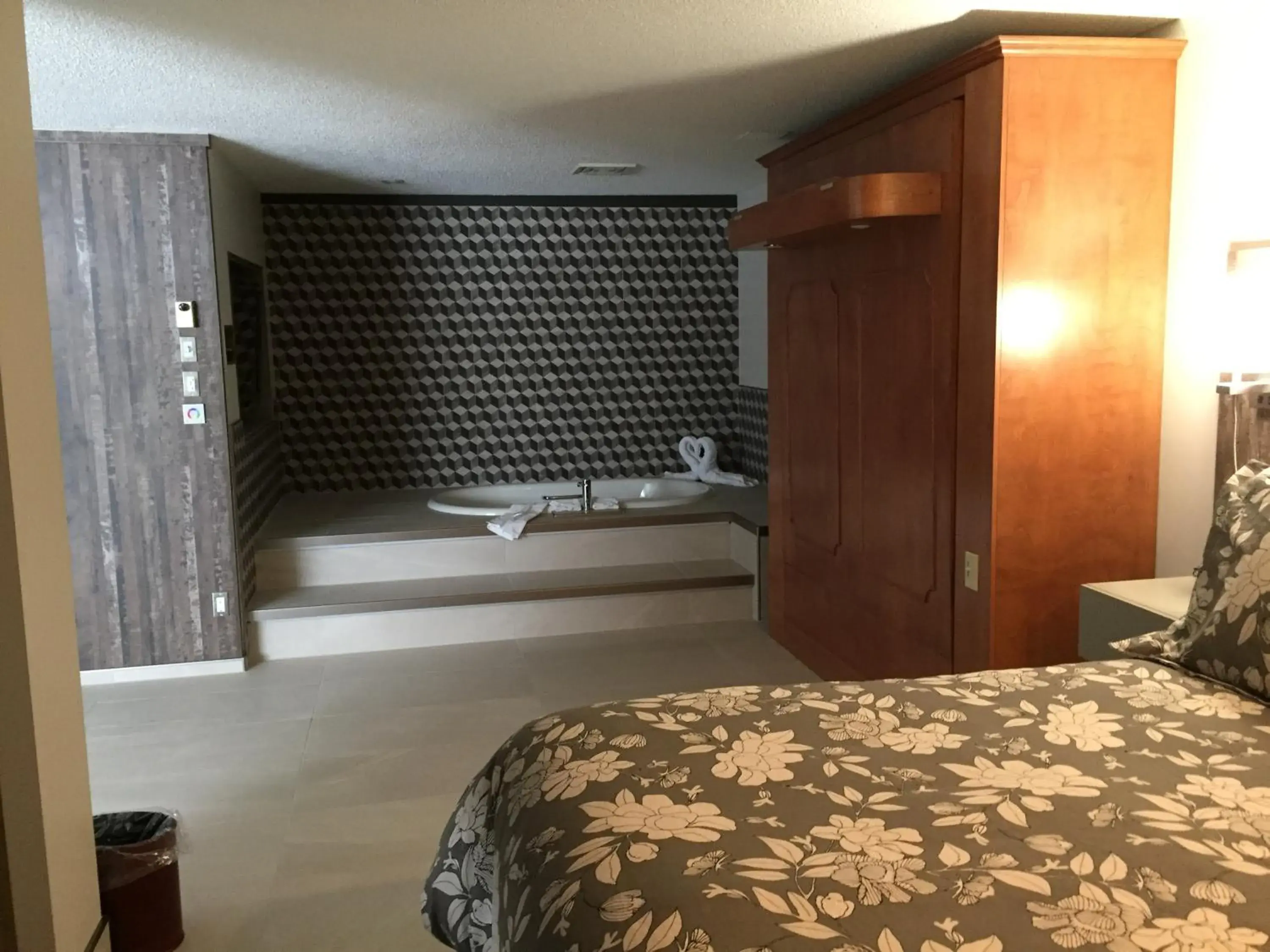 Master Suite in Amosphère Complexe Master Suite in Amosphère Complexe