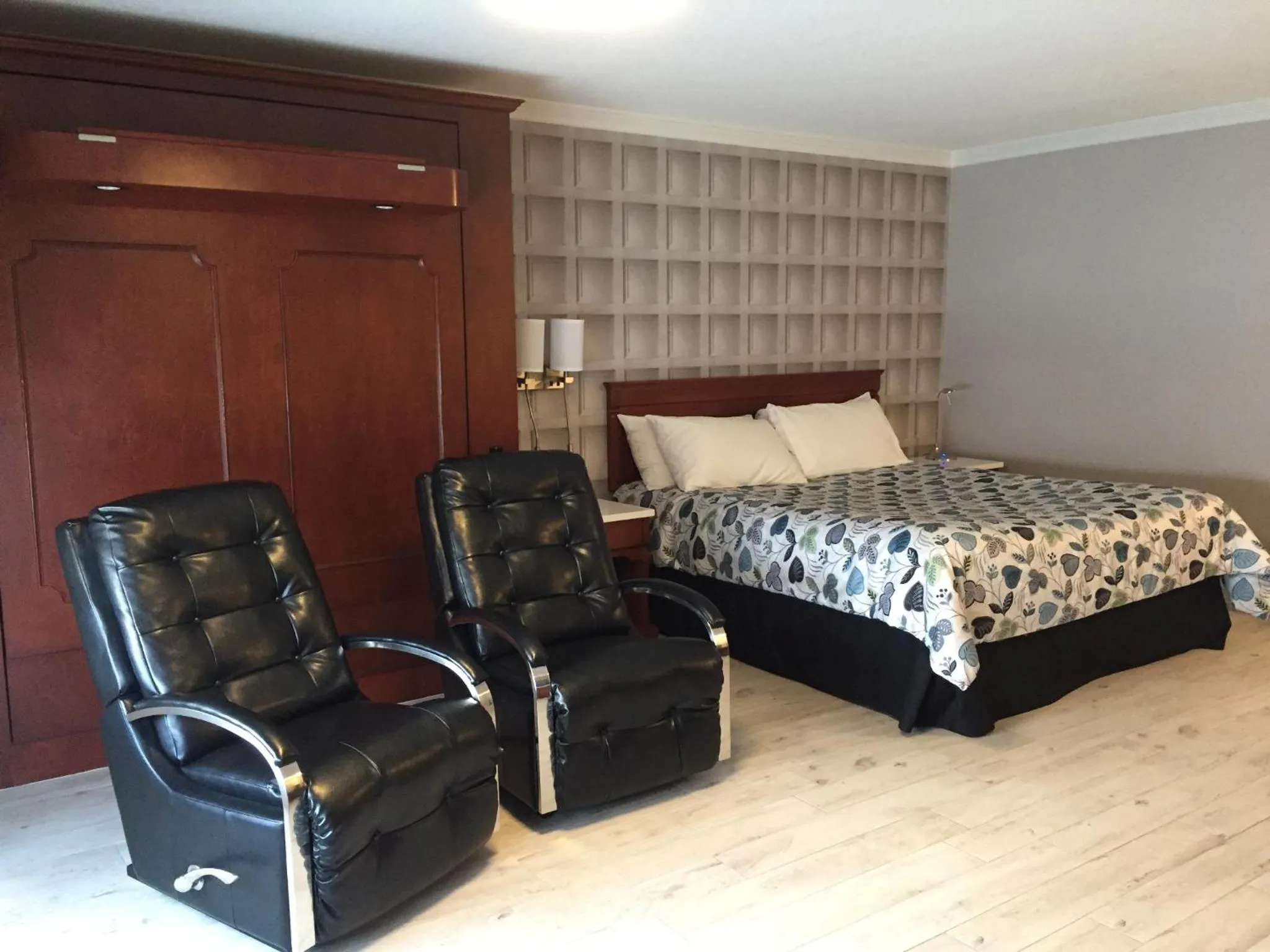 Bedroom, Bed in Amosphère Complexe