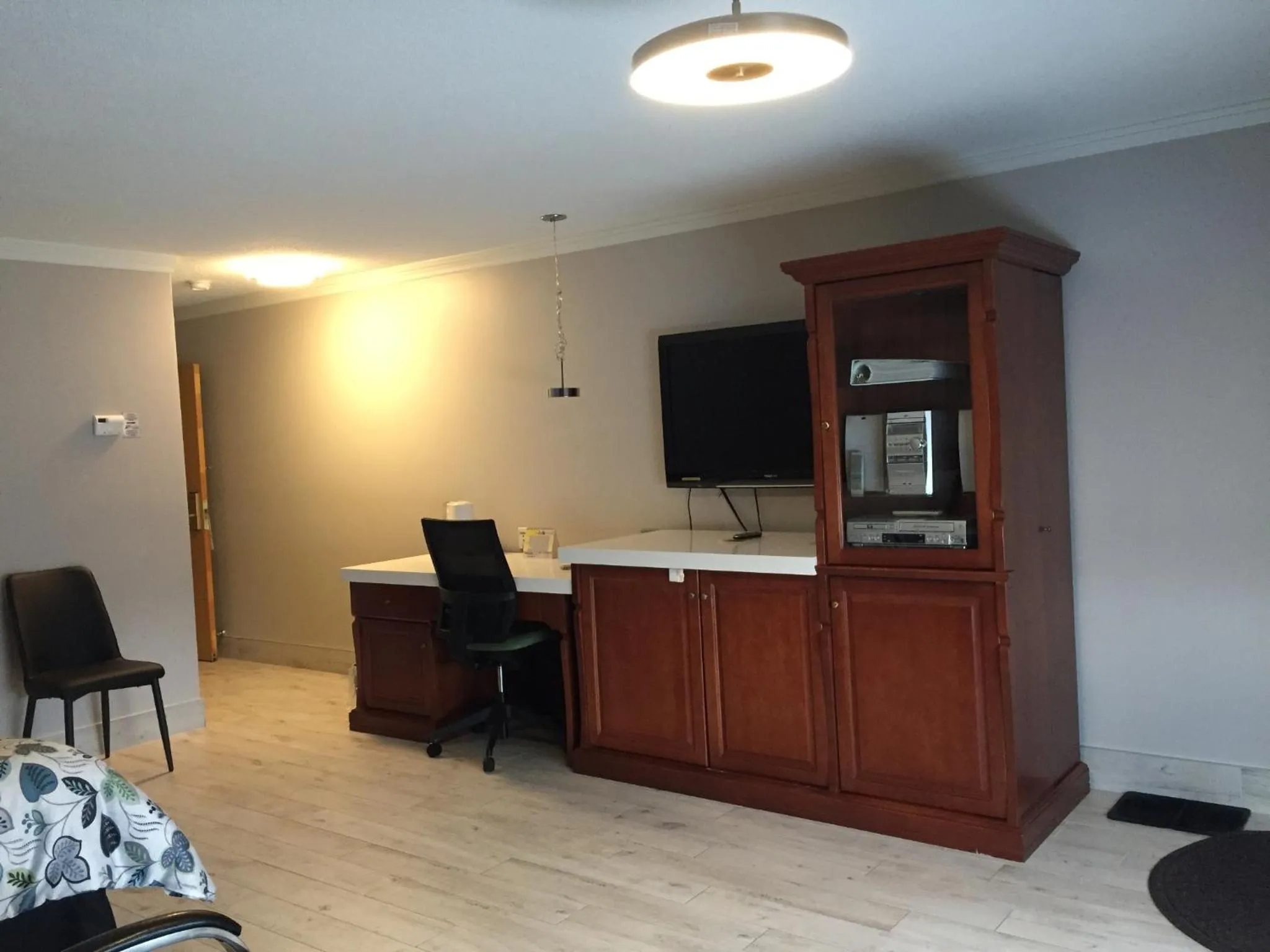 Seating area in Amosphère Complexe