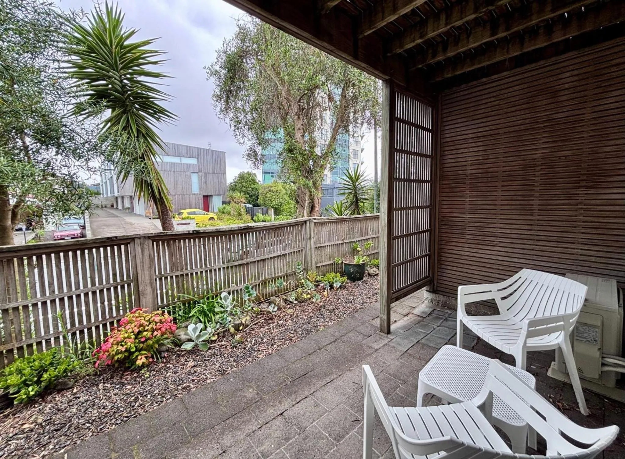 Patio in Wrights by the Sea Motel