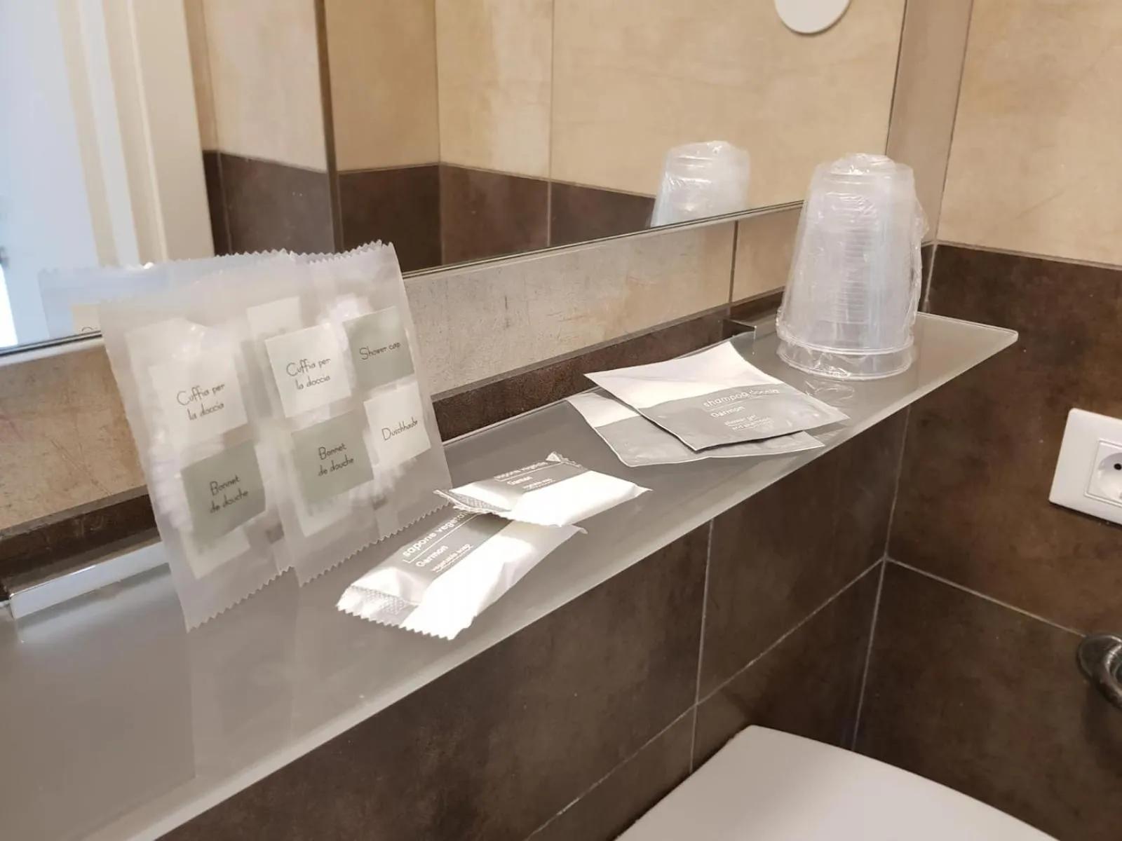 Bathroom in HOTEL CONDOR