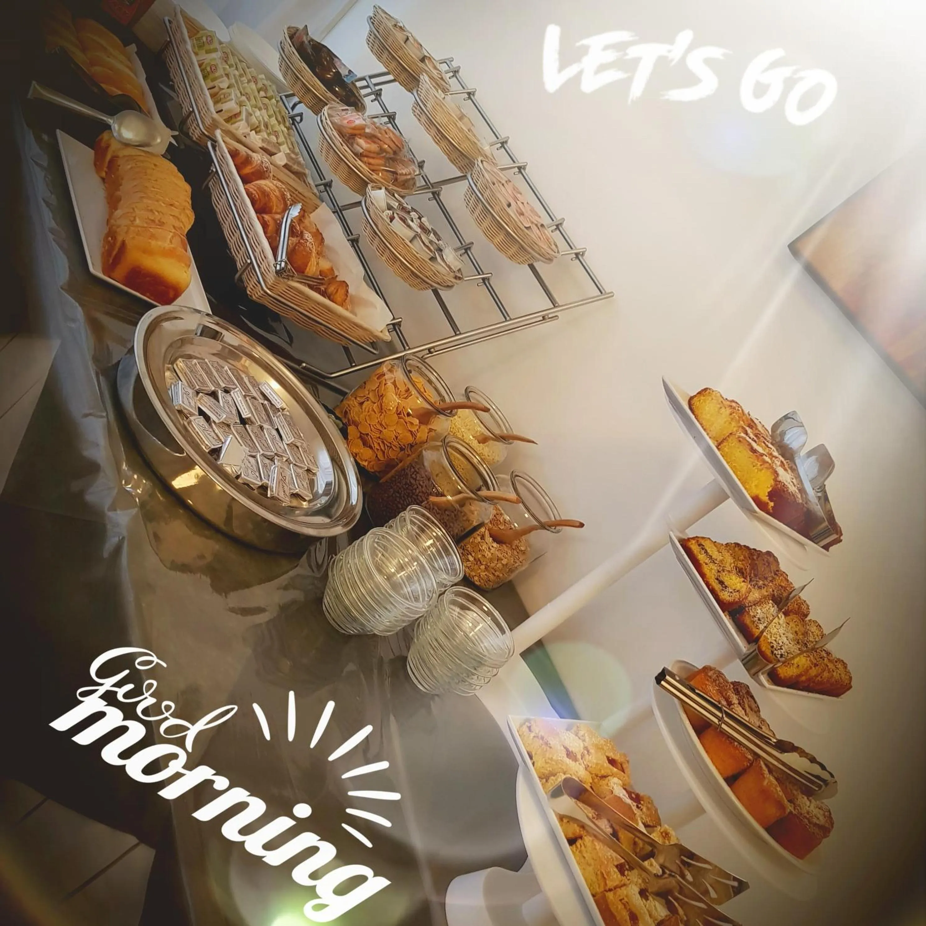 Buffet breakfast in HOTEL CONDOR