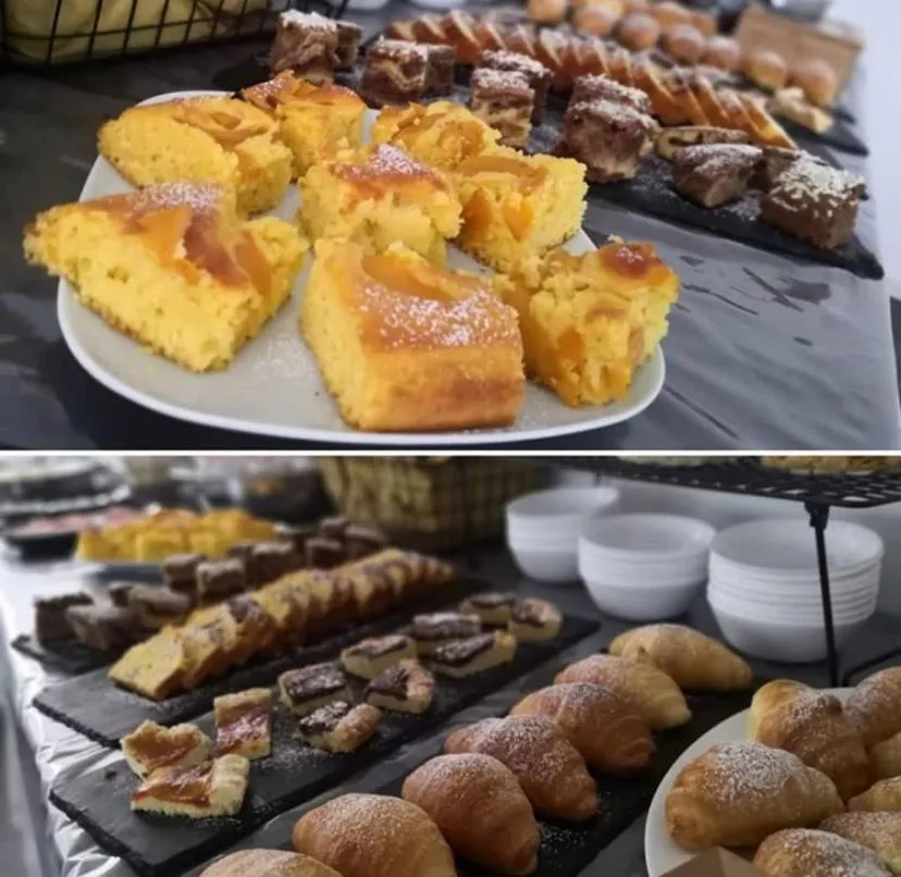 Breakfast in HOTEL CONDOR