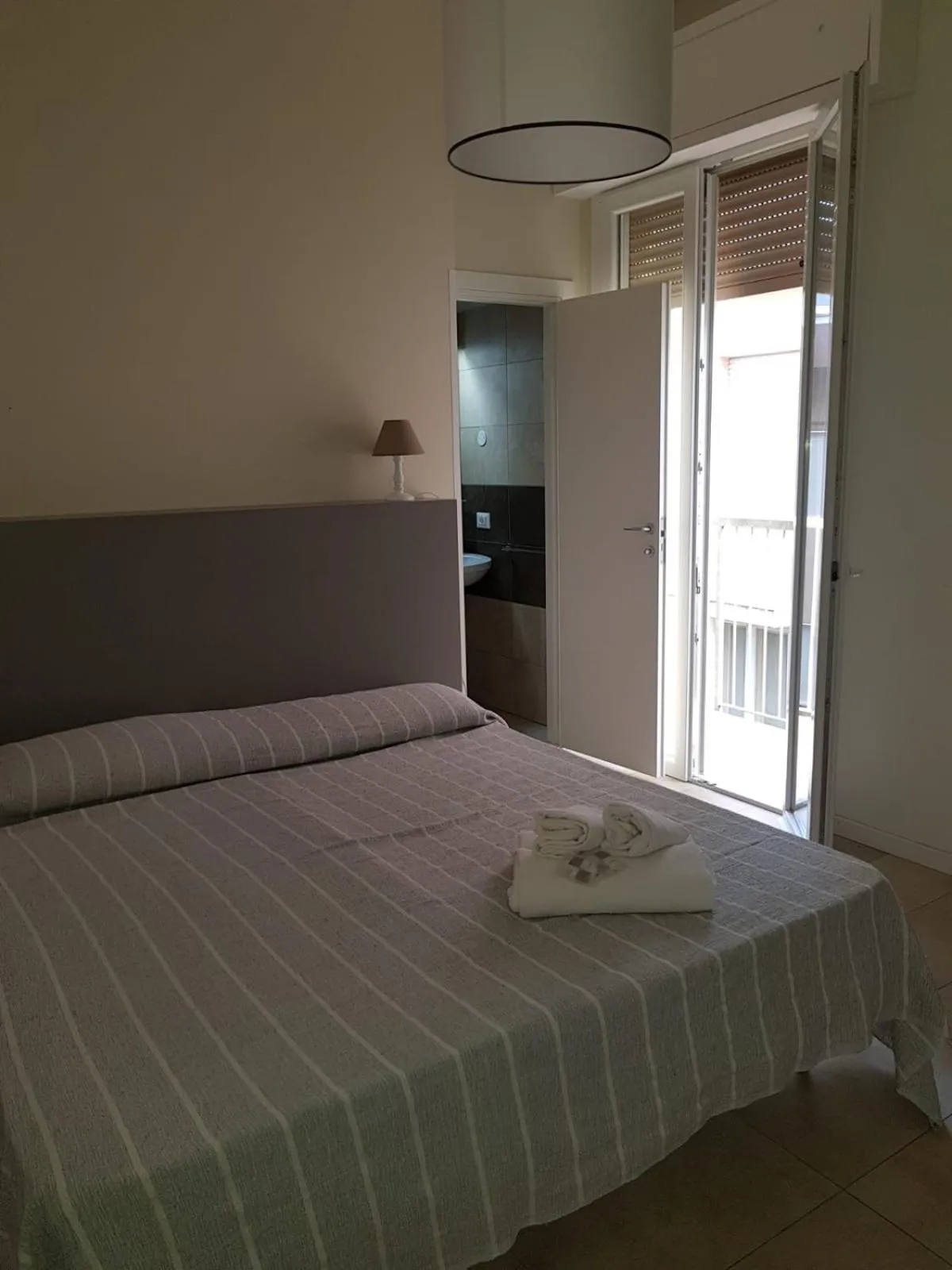 Bedroom, Bed in HOTEL CONDOR