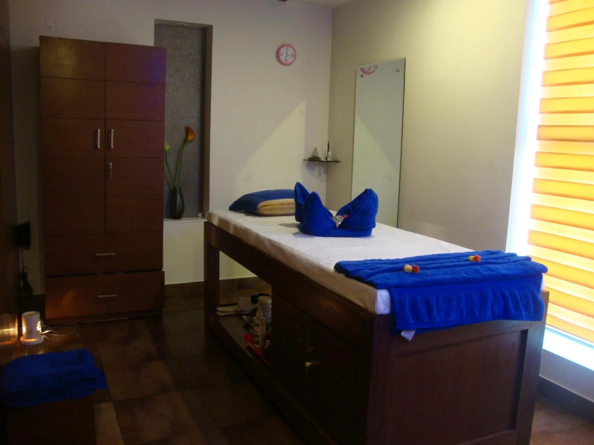 Spa and wellness centre/facilities, Bed in Best Western Maryland