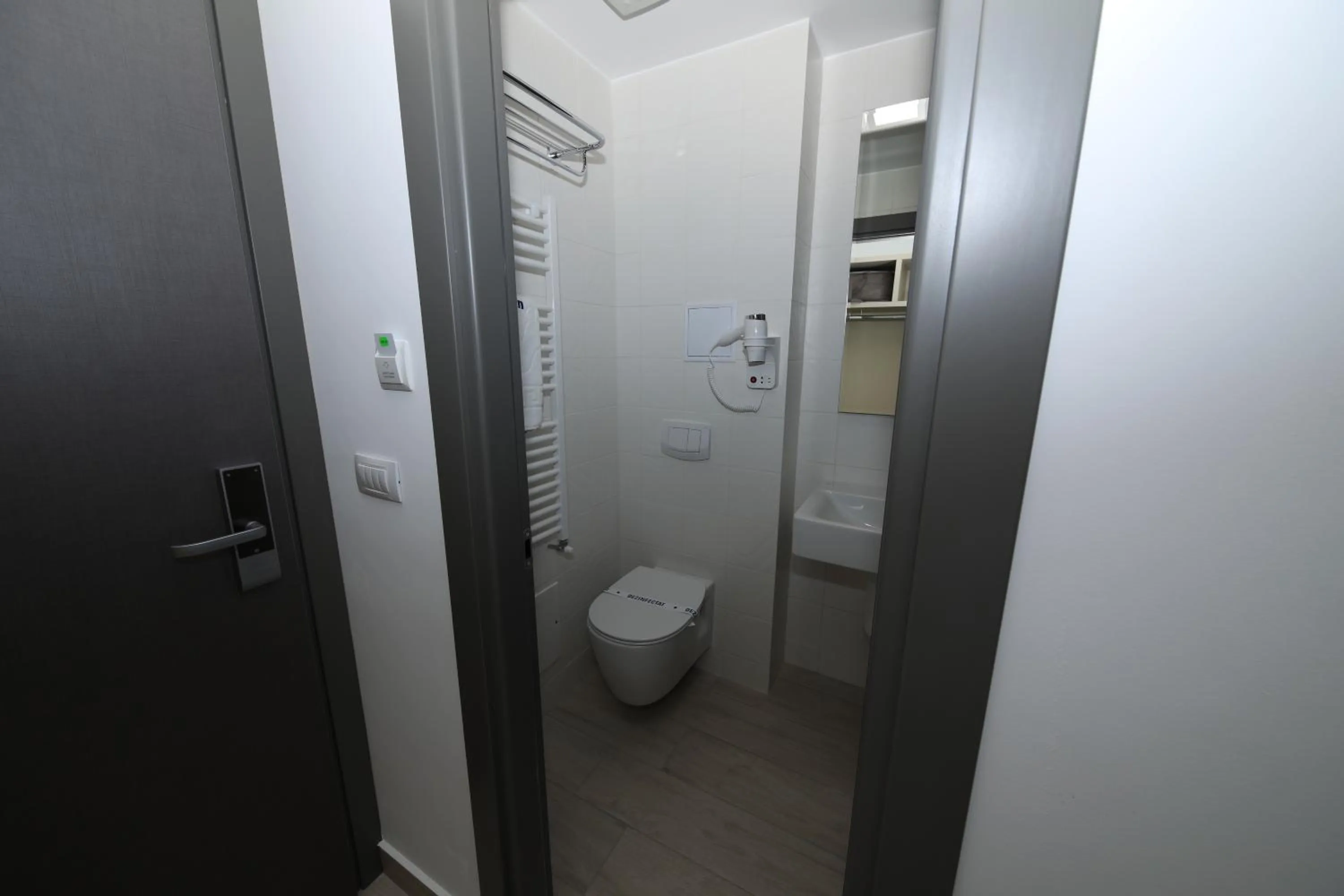 Bathroom in Hotel Delfin