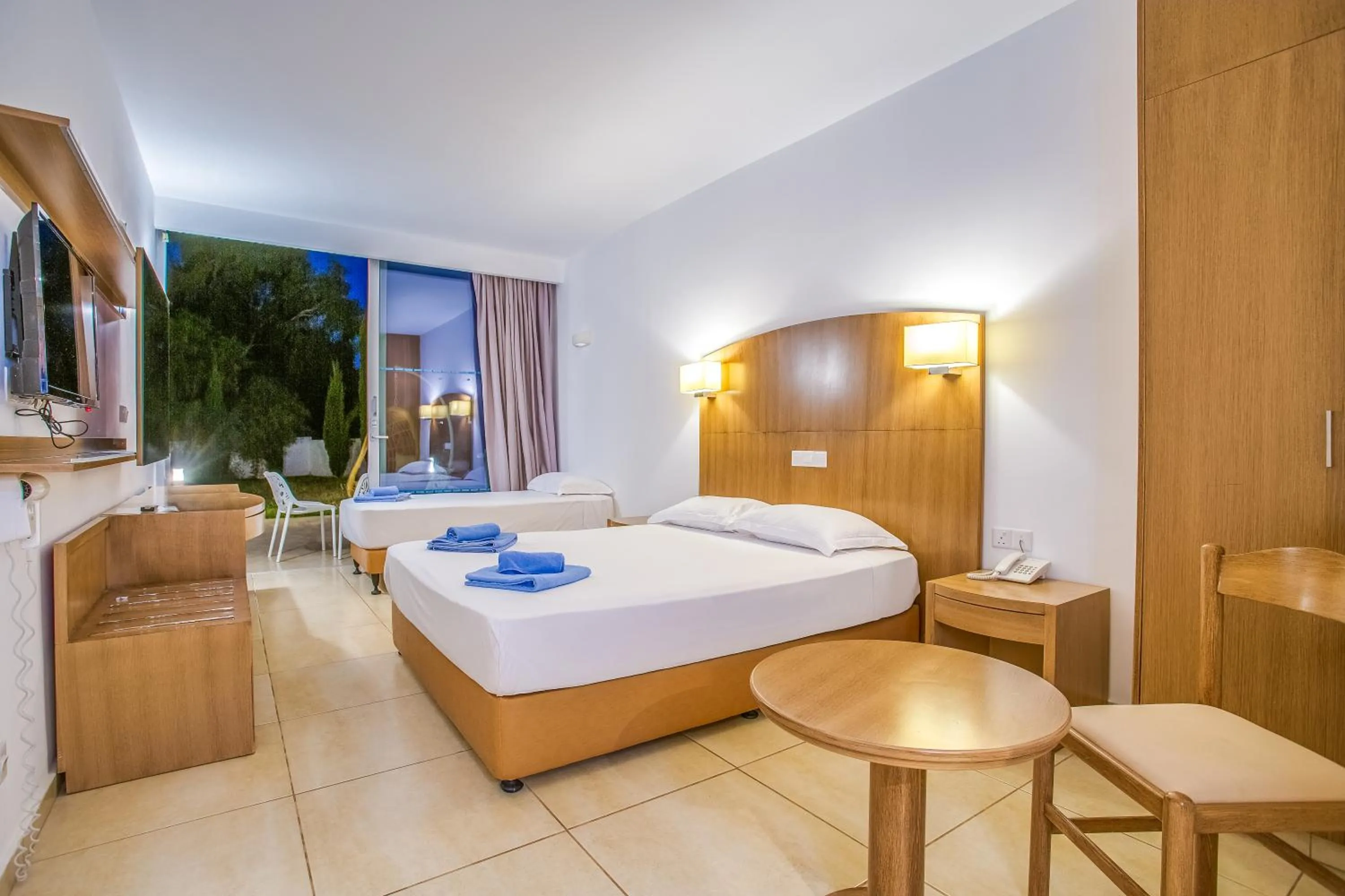 View (from property/room), Bed in Adelais Bay Hotel