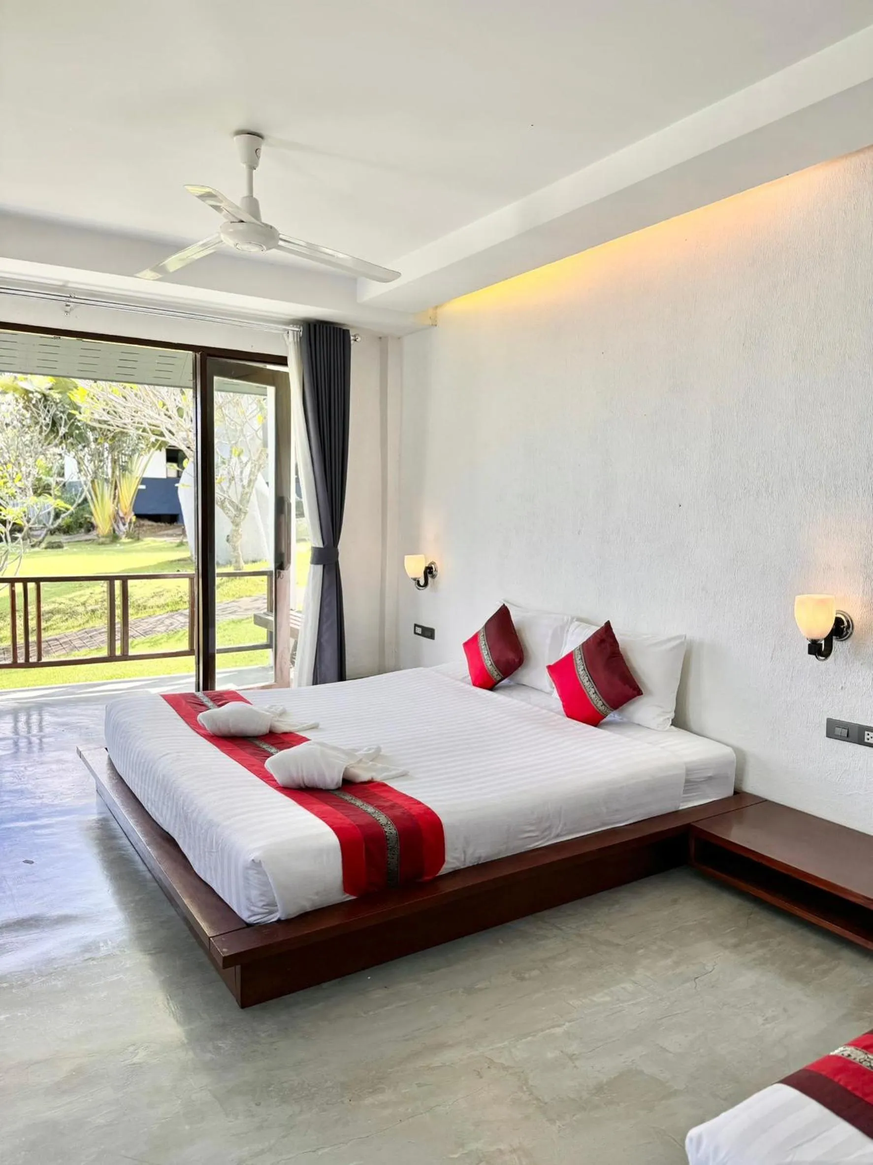 Bed in Diamond Village Pai