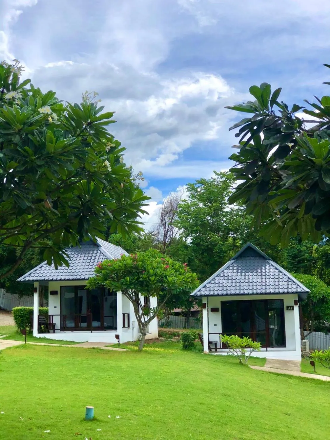 Property building in Diamond Village Pai