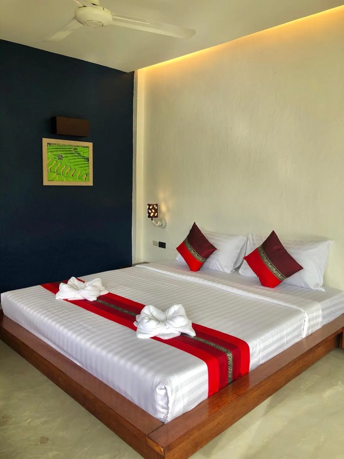 Bed in Diamond Village Pai