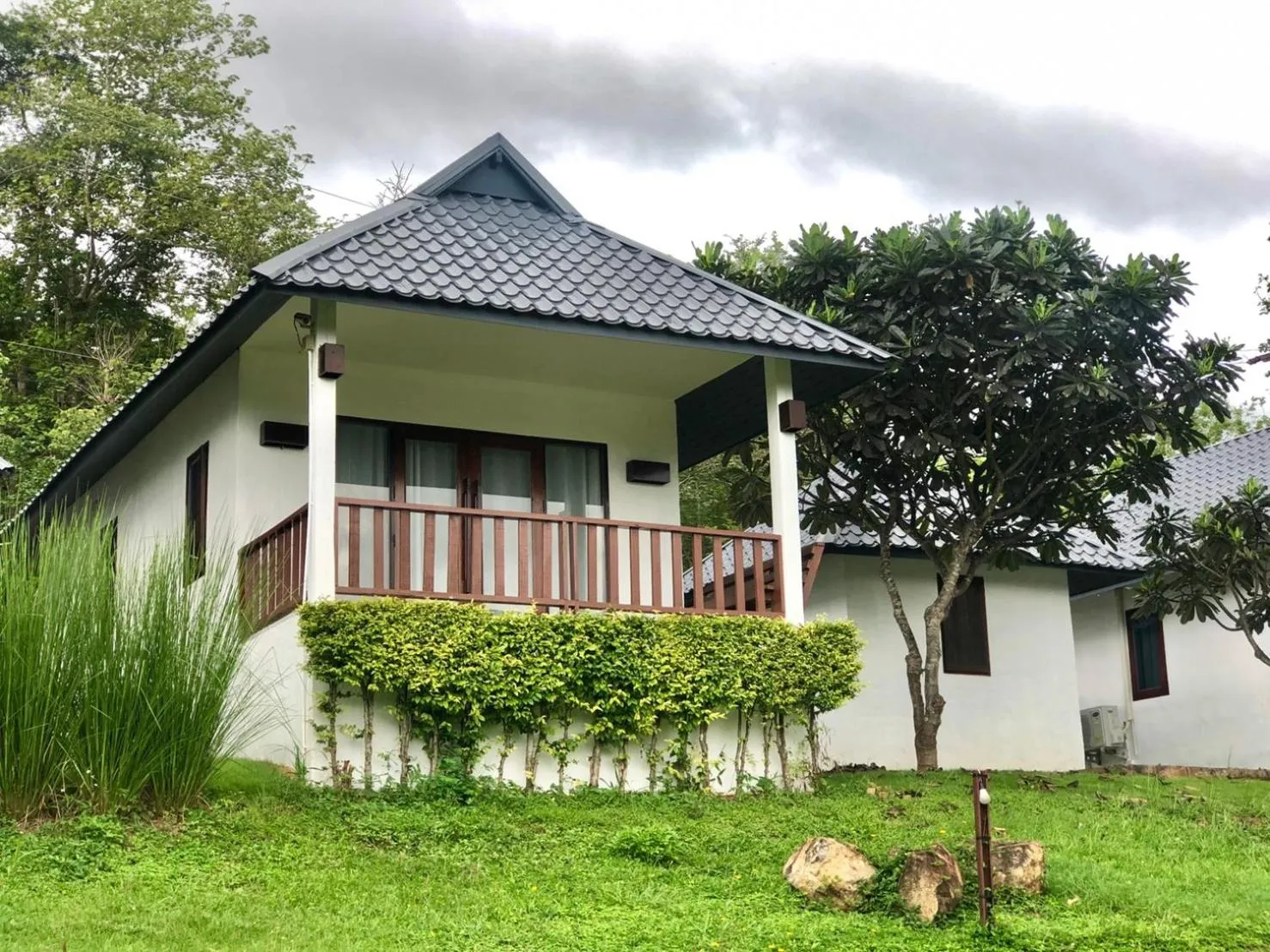 Property building in Diamond Village Pai