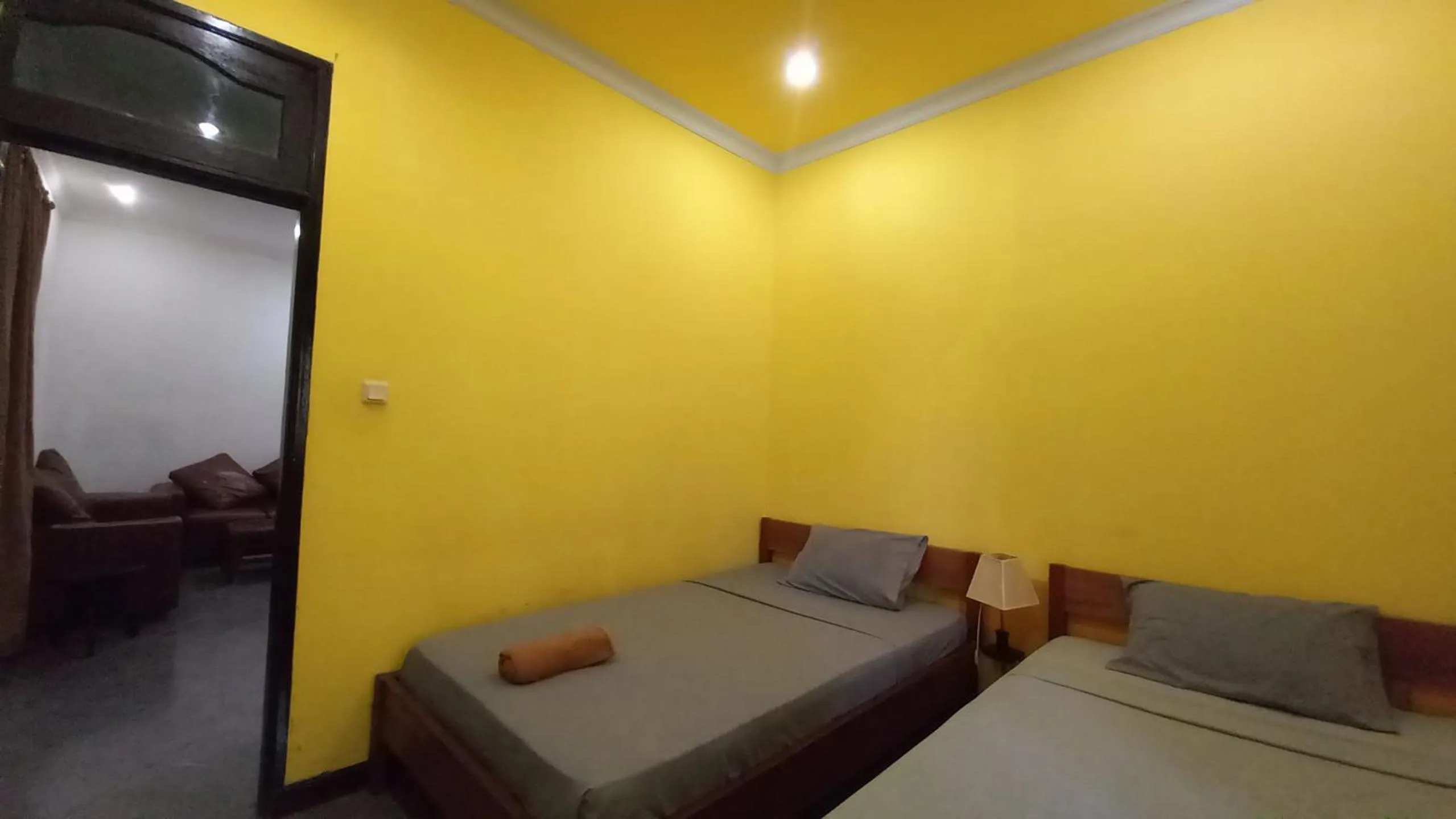 Bed in Gili Welldone Guesthouse