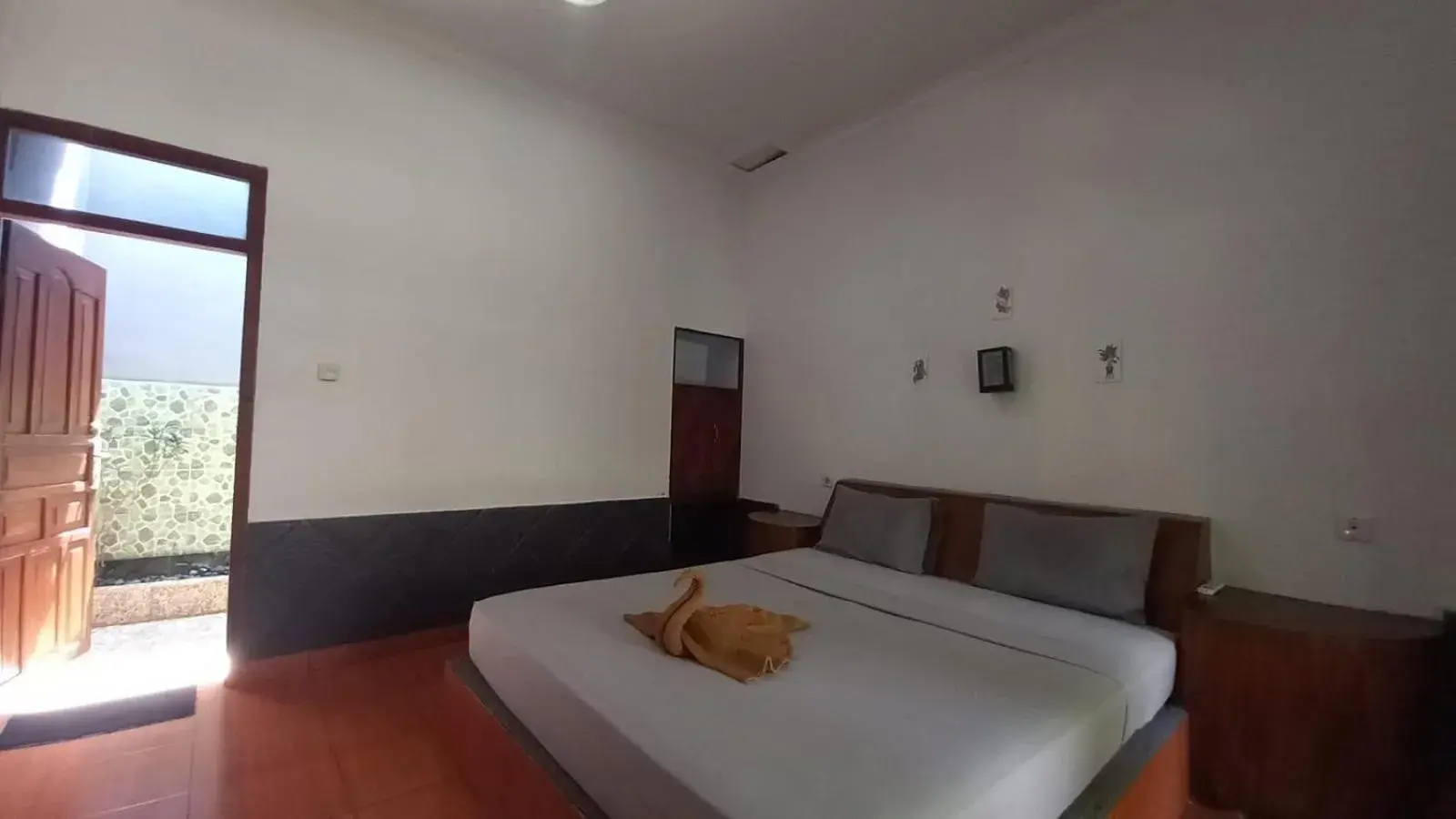 Standard Double Room in Gili Welldone Guesthouse Standard Double Room in Gili Welldone Guesthouse