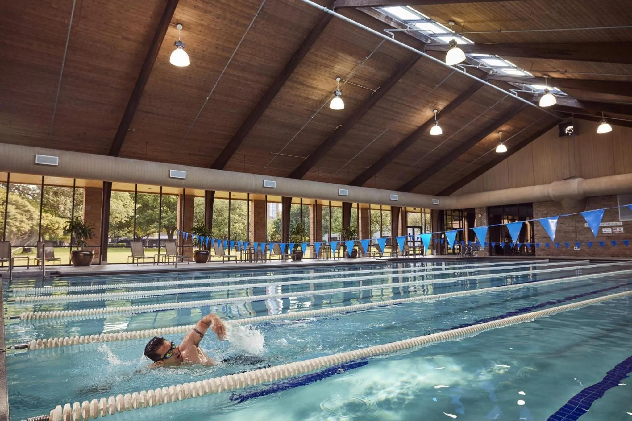 Fitness centre/facilities in Hilton Anatole