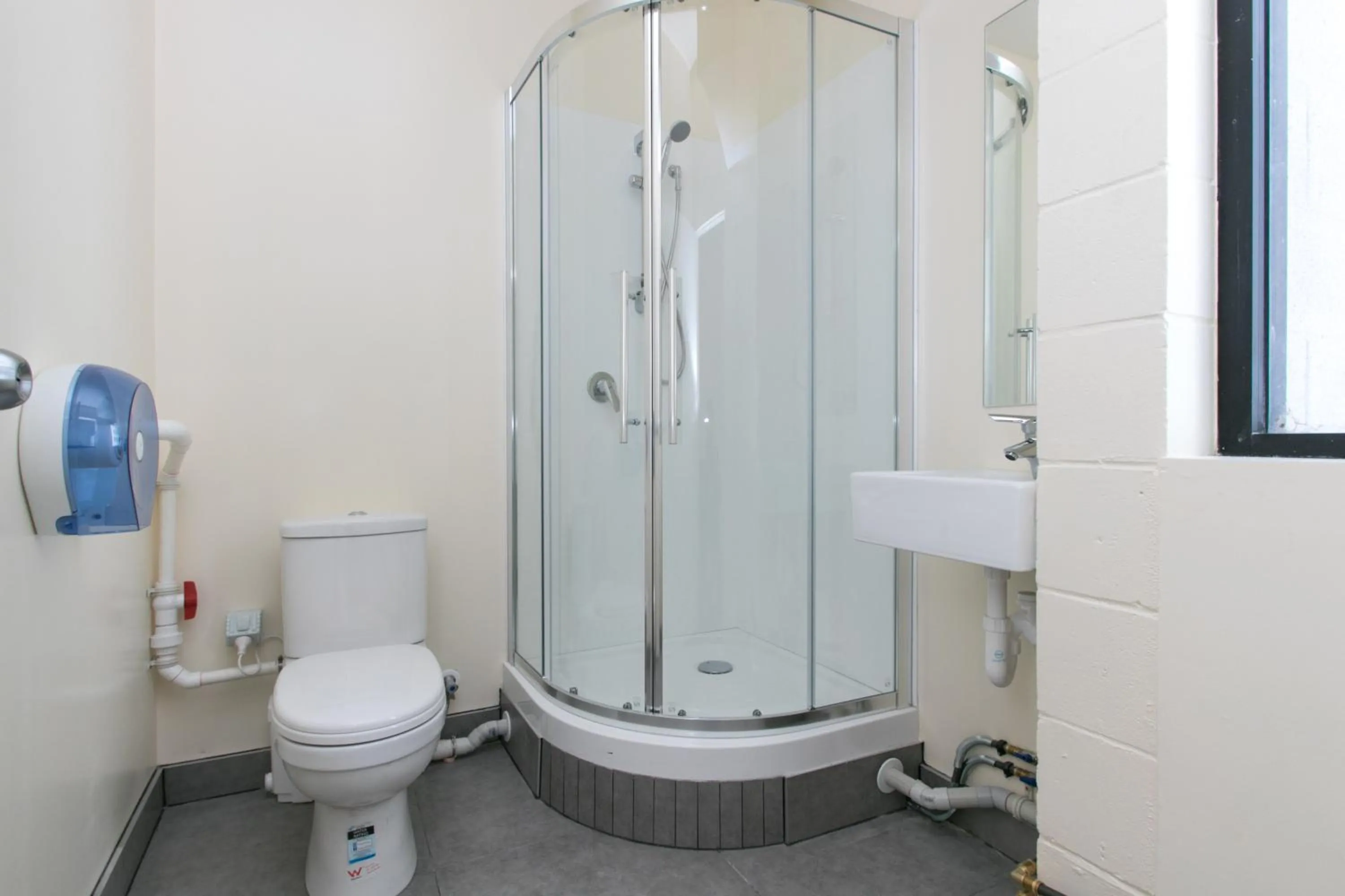 Bathroom in Hobson Lodge