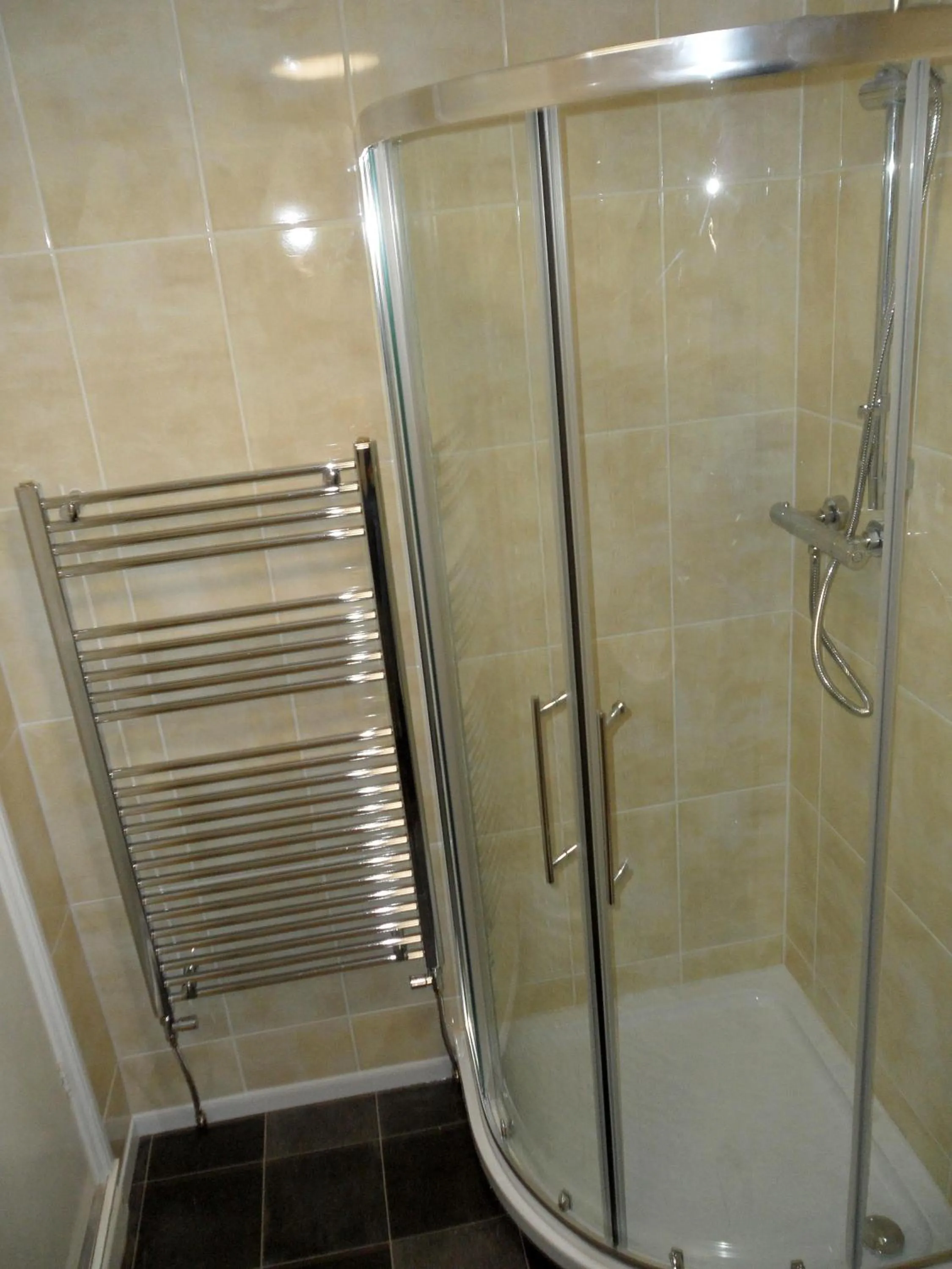 Bathroom in Medehamstede Hotel