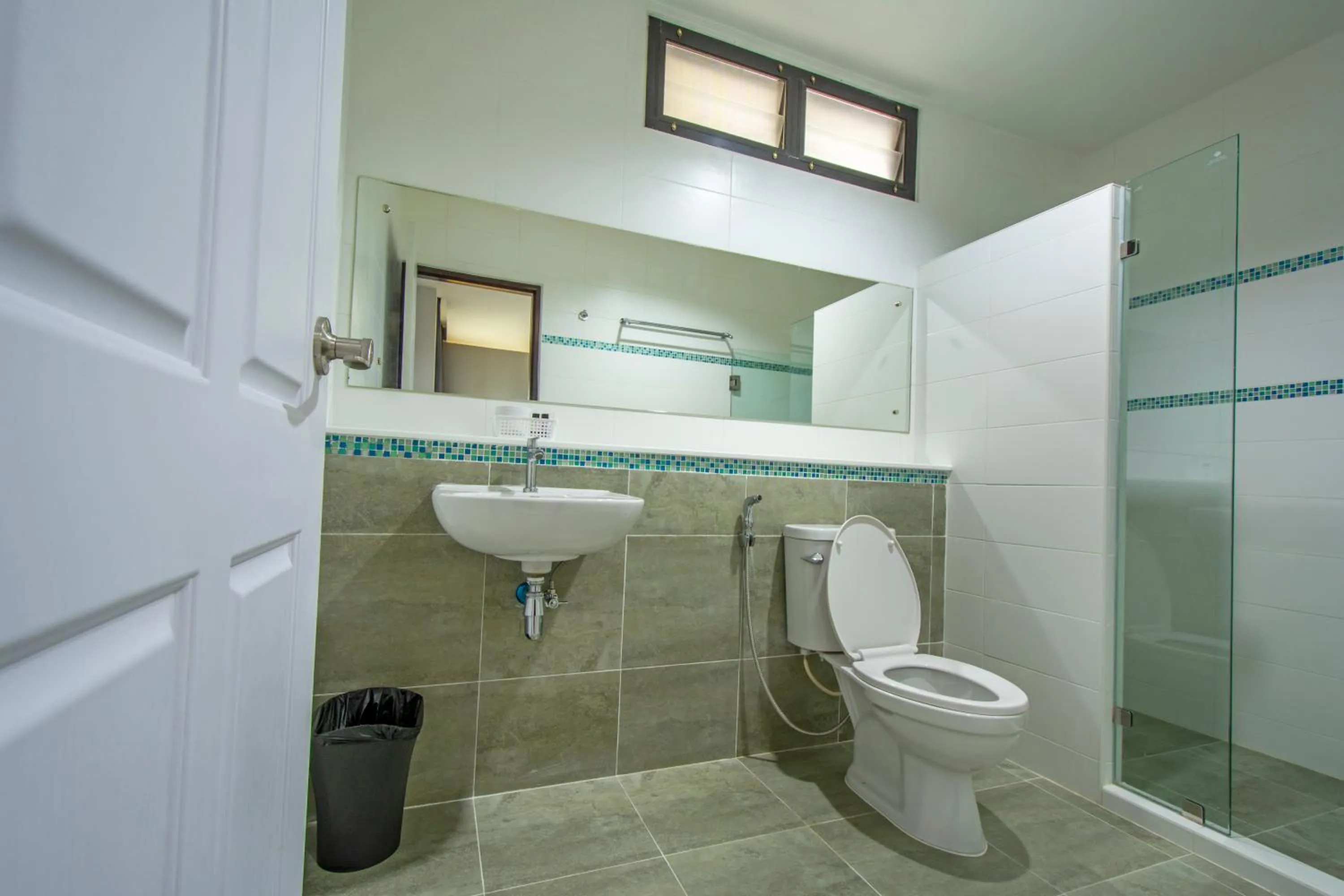 Happiness Guesthouse