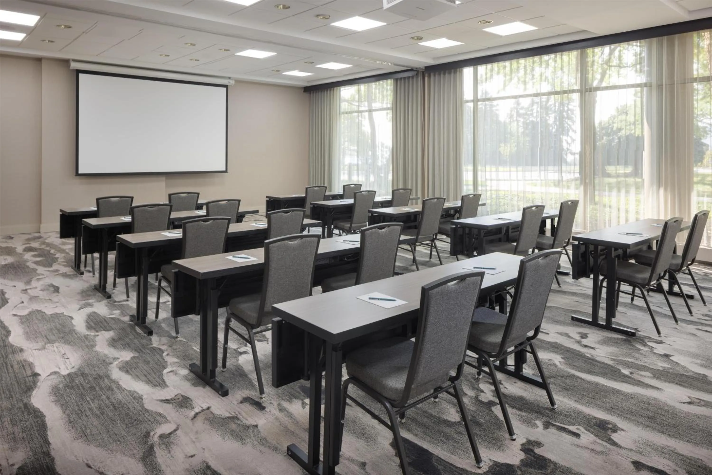 Meeting/conference room in Embassy Suites by Hilton Detroit Troy Auburn Hills