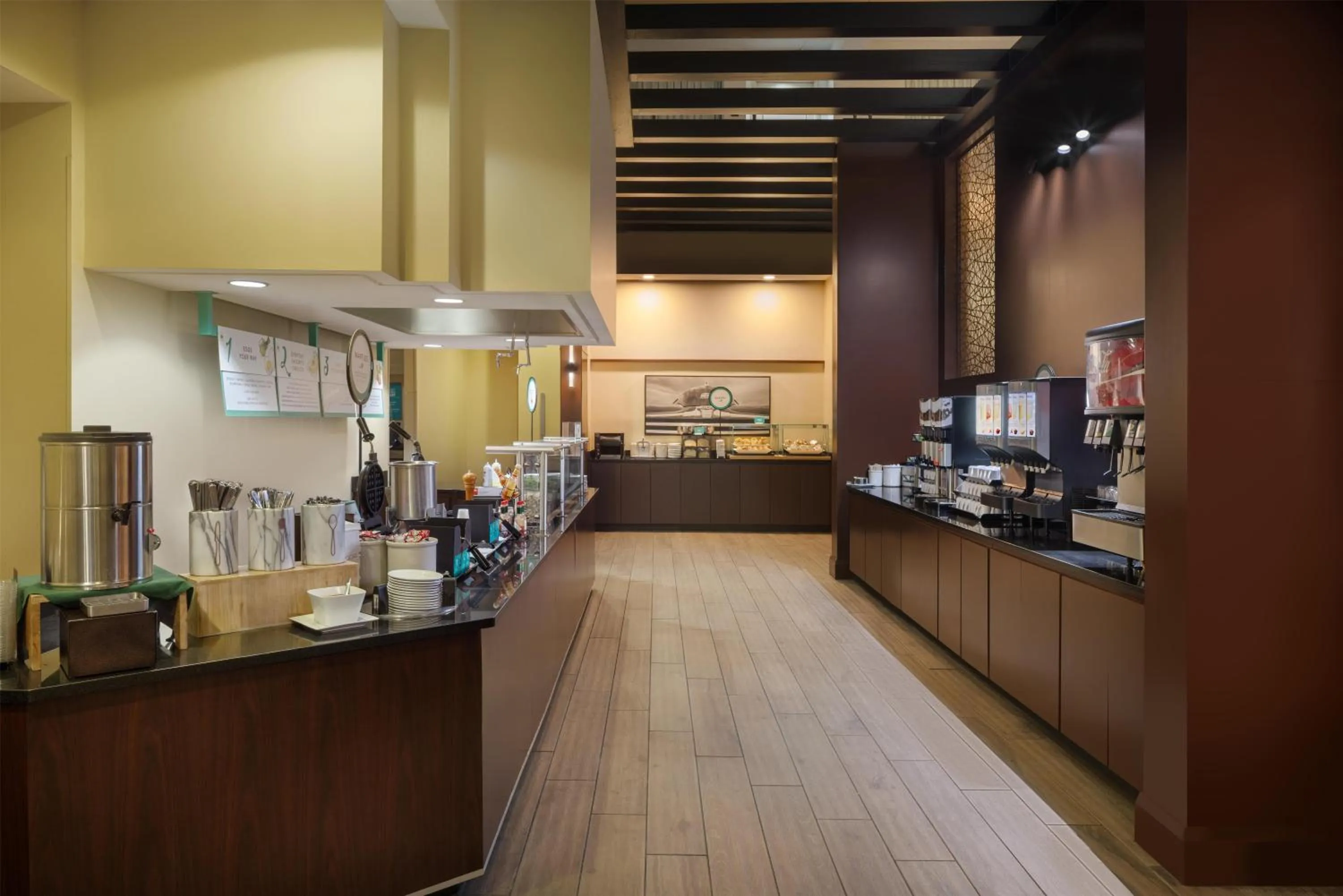 Breakfast in Embassy Suites by Hilton Detroit Troy Auburn Hills