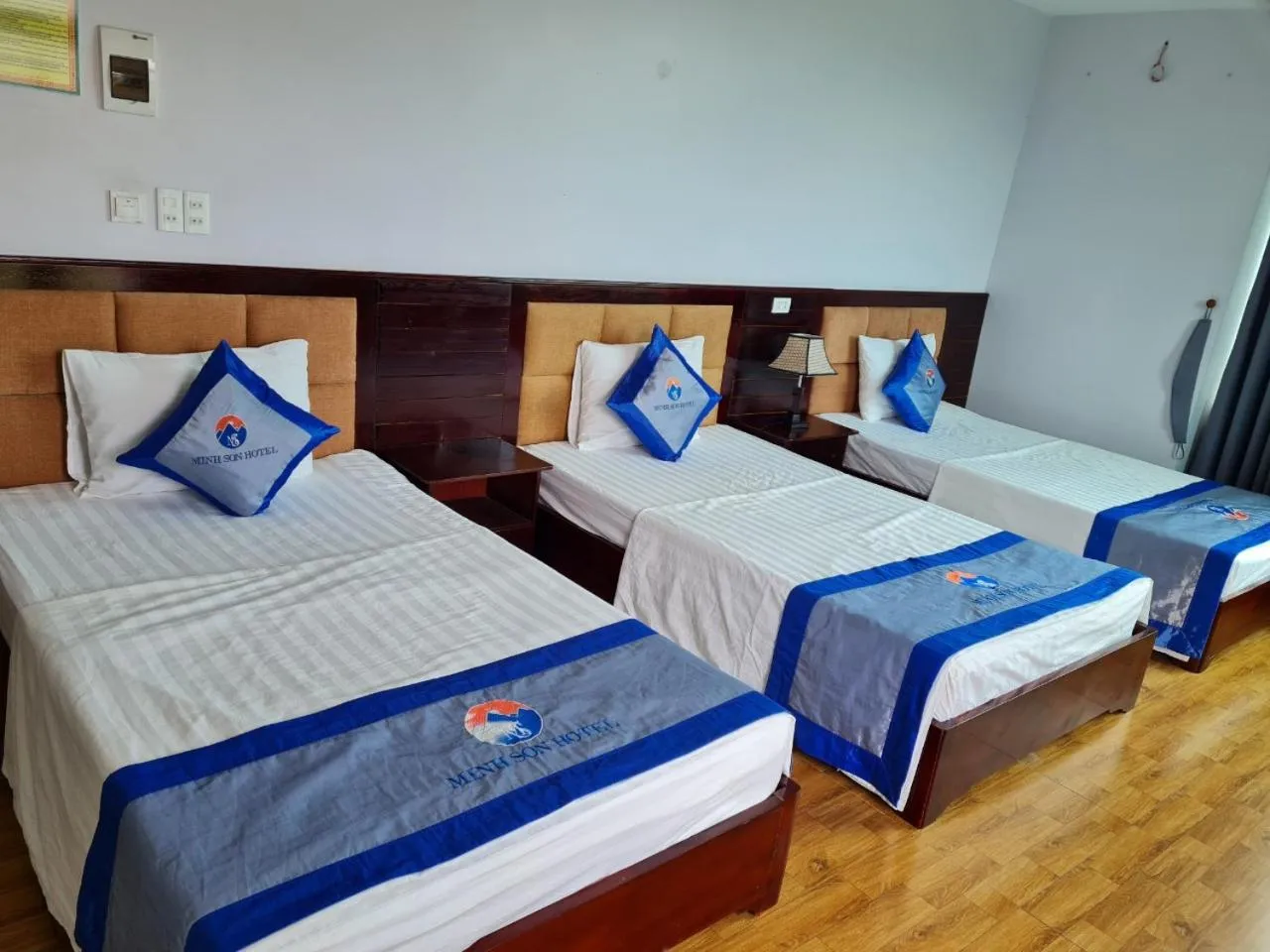 Bed in Minh Sơn HOTEL