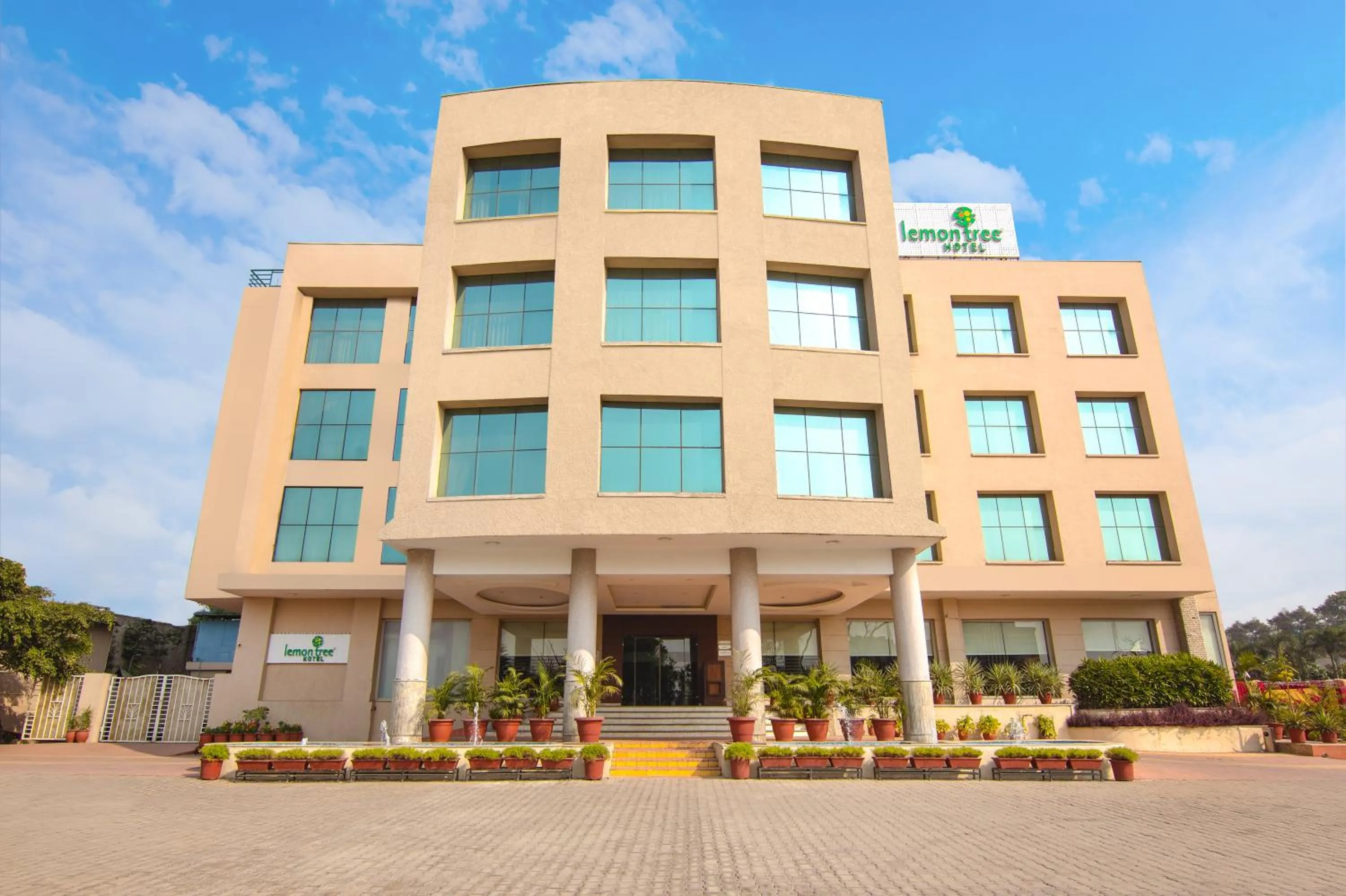 Property building in Lemon Tree Hotel Baddi