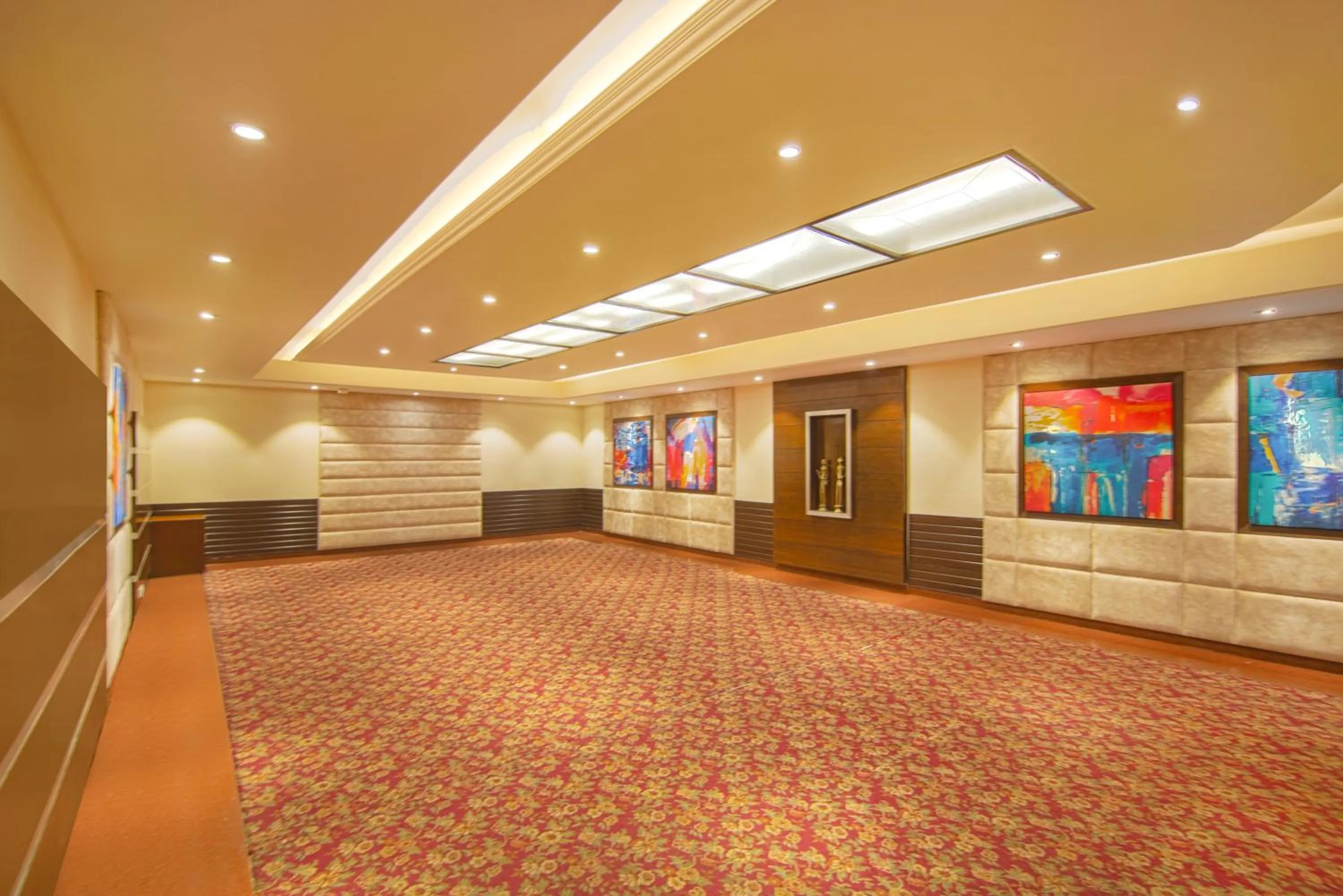 Meeting/conference room in Lemon Tree Hotel Baddi