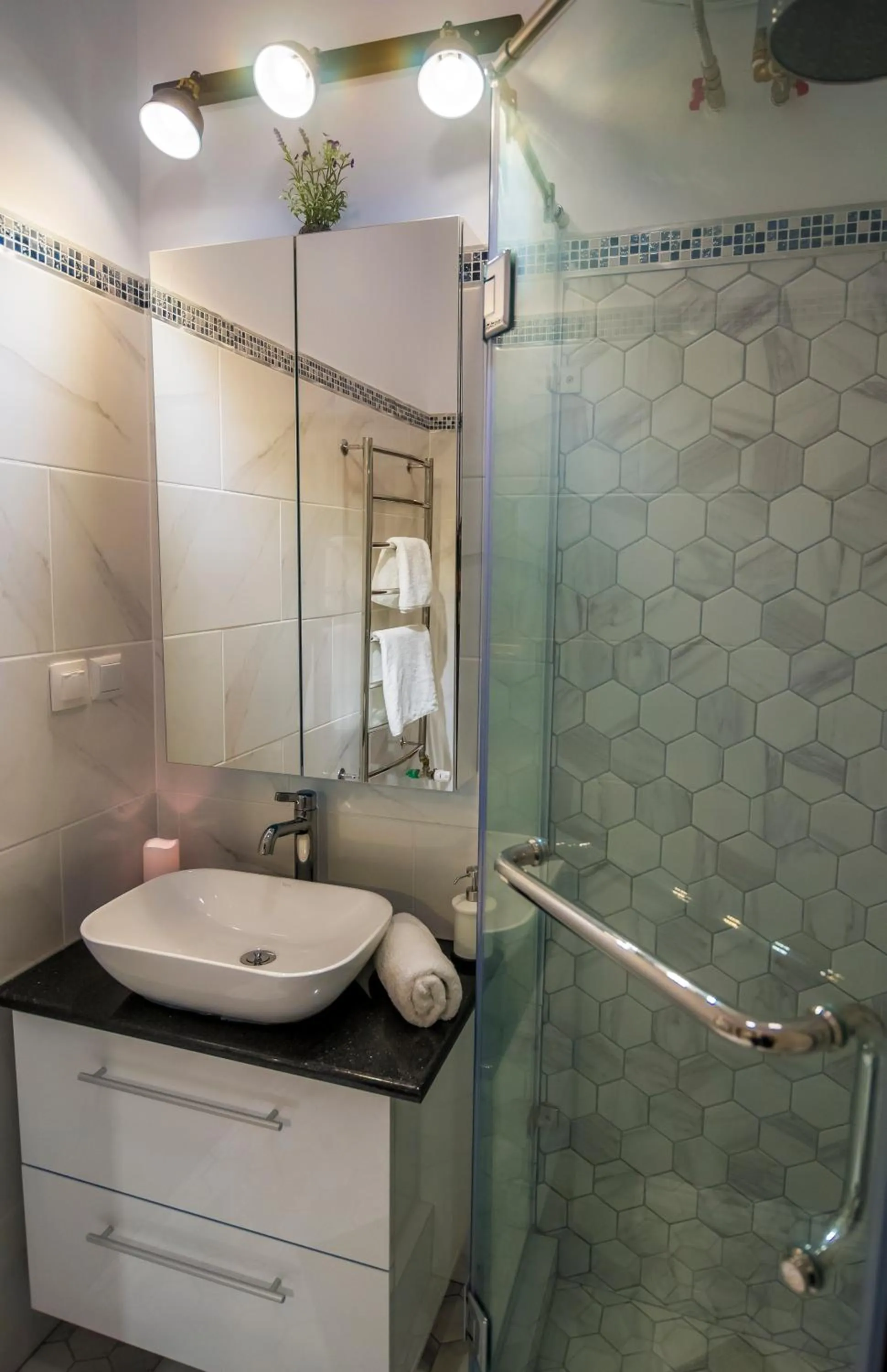 Bathroom in Villa Casafina Serviced Apartments