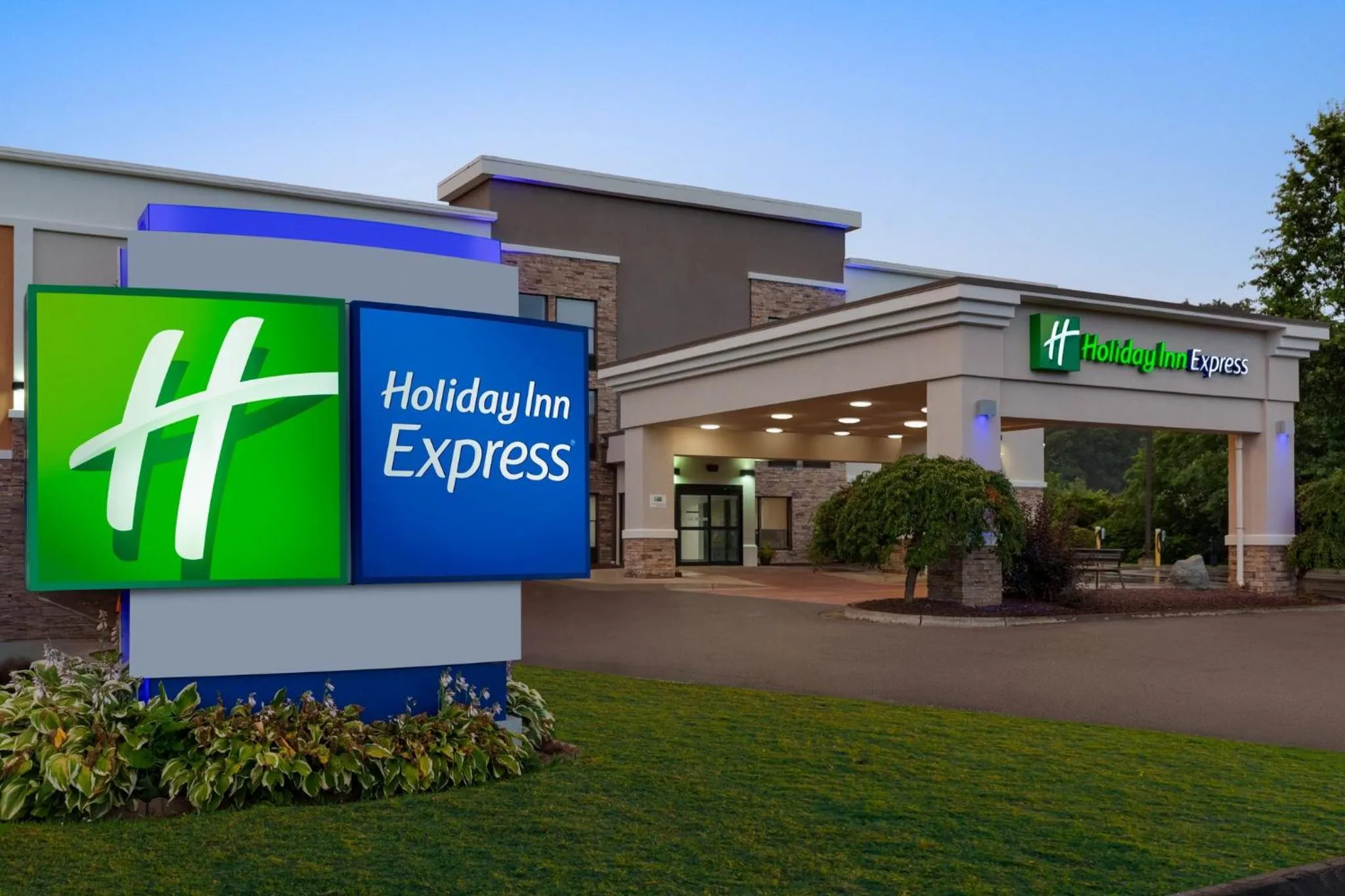 Property building in Holiday Inn Express Painted Post by IHG