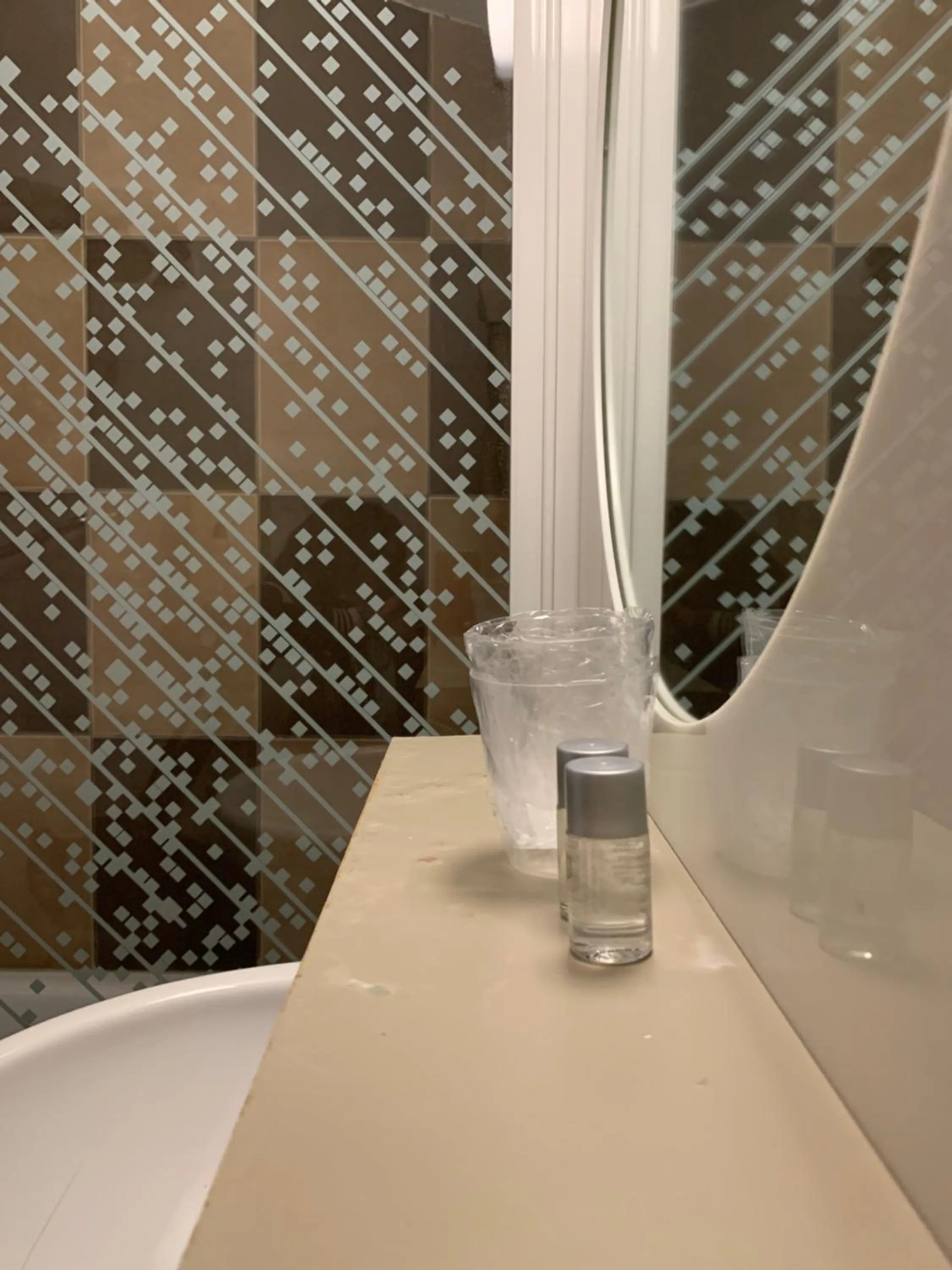 Bathroom in Avocado Hôtel Restaurant