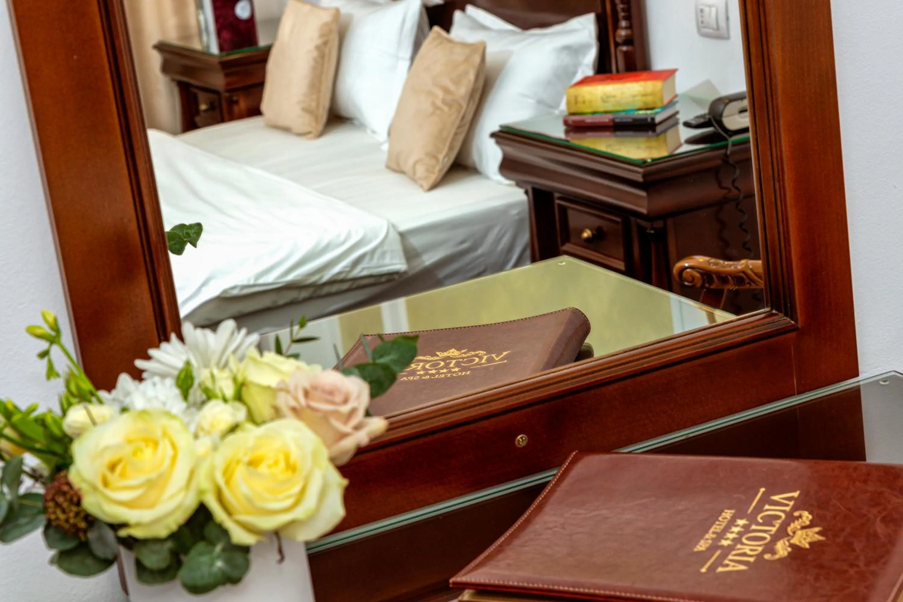 Bed in Hotel Victoria