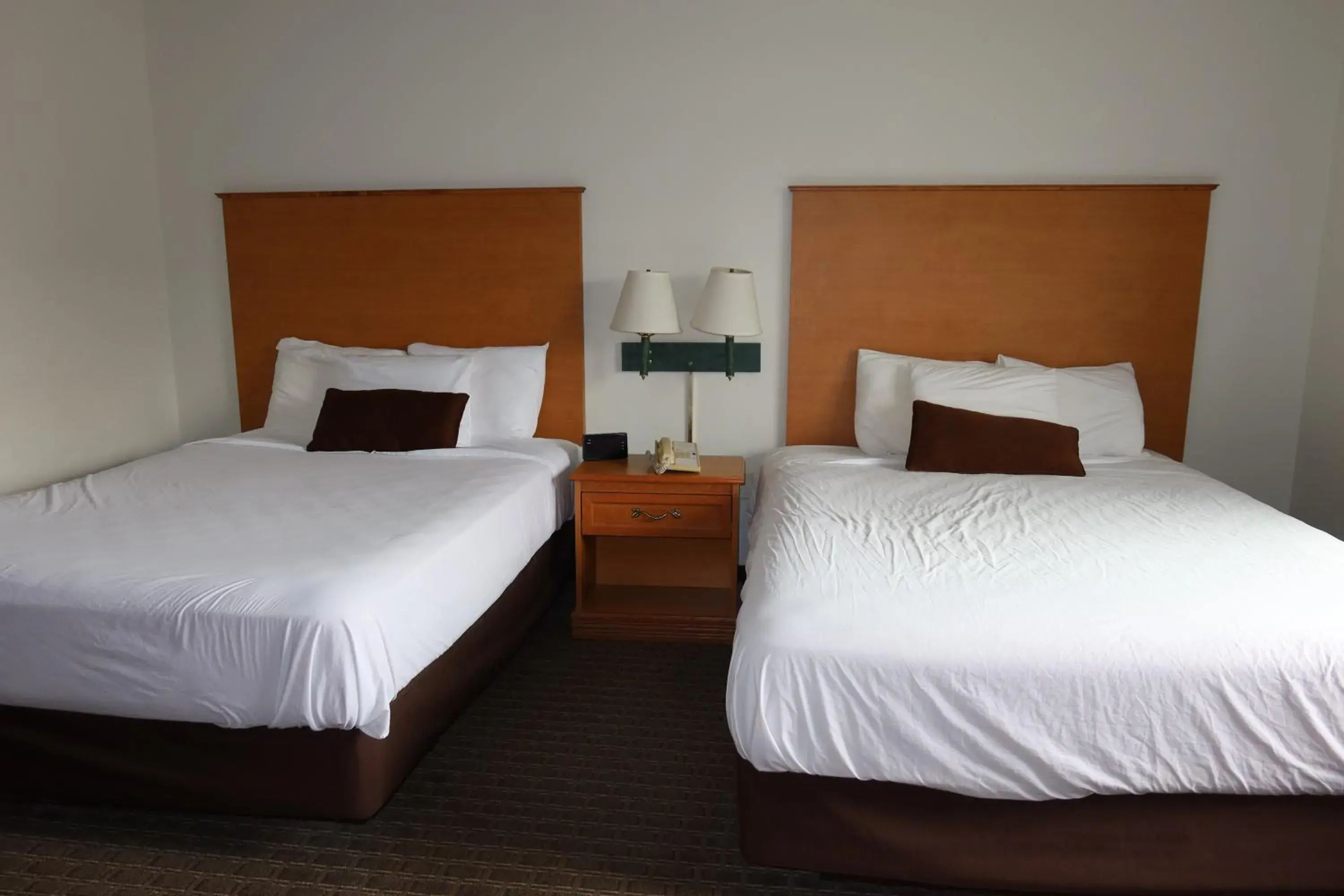 Queen Room with Two Queen Beds - Non-Smoking in Americas Best Value Inn Queen Room with Two Queen Beds - Non-Smoking in Americas Best Value Inn