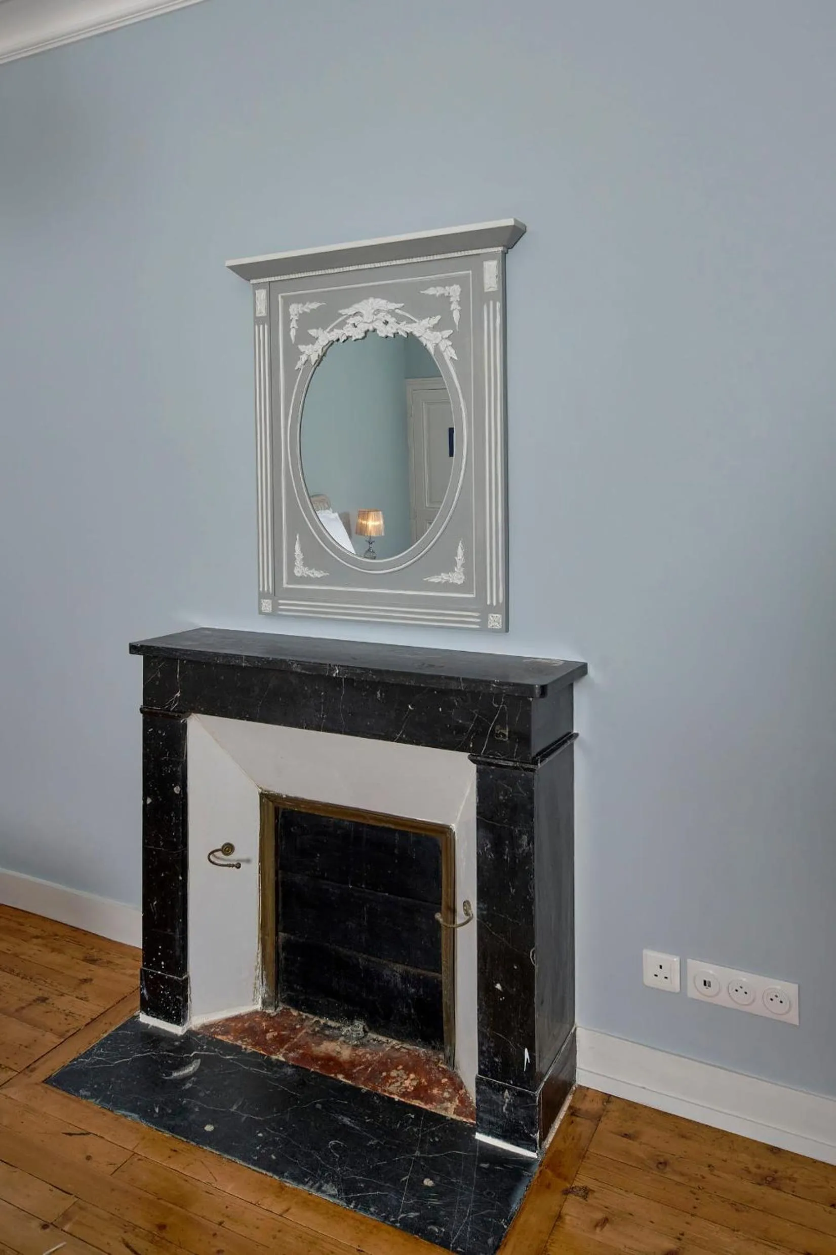 flat iron in Chateau Vary