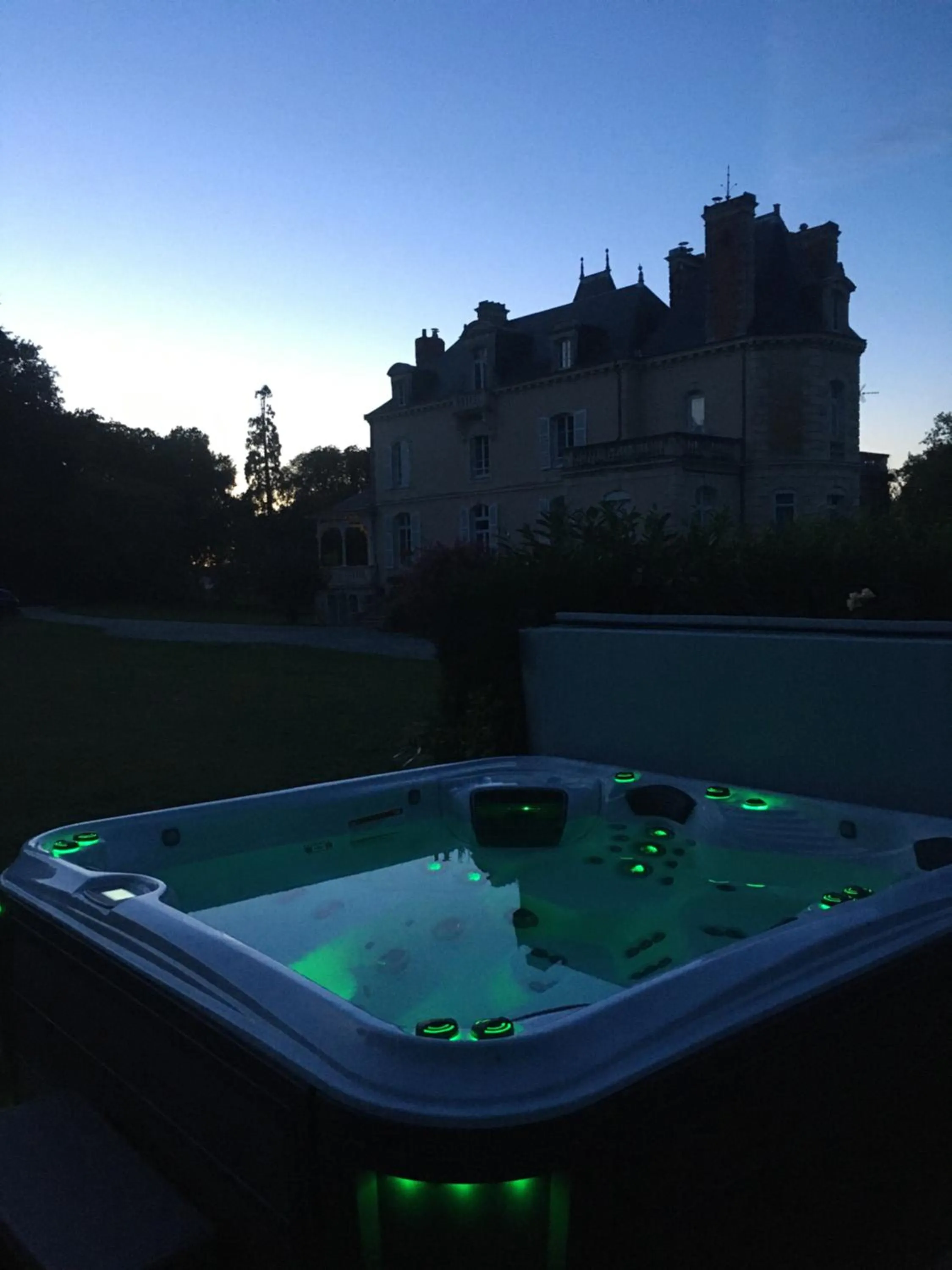 Garden in Chateau Vary